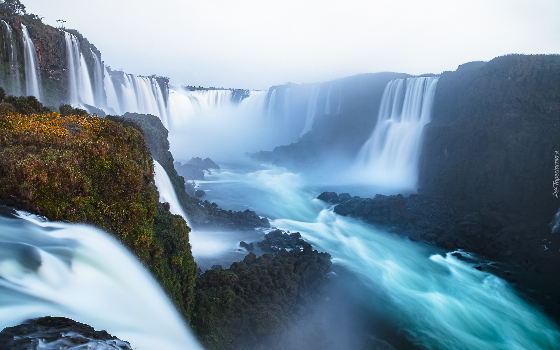 Rzeka Iguazu, Wodospady Iguazu, Skały, Kamienie, Rośliny, Brazylia, Argentyna