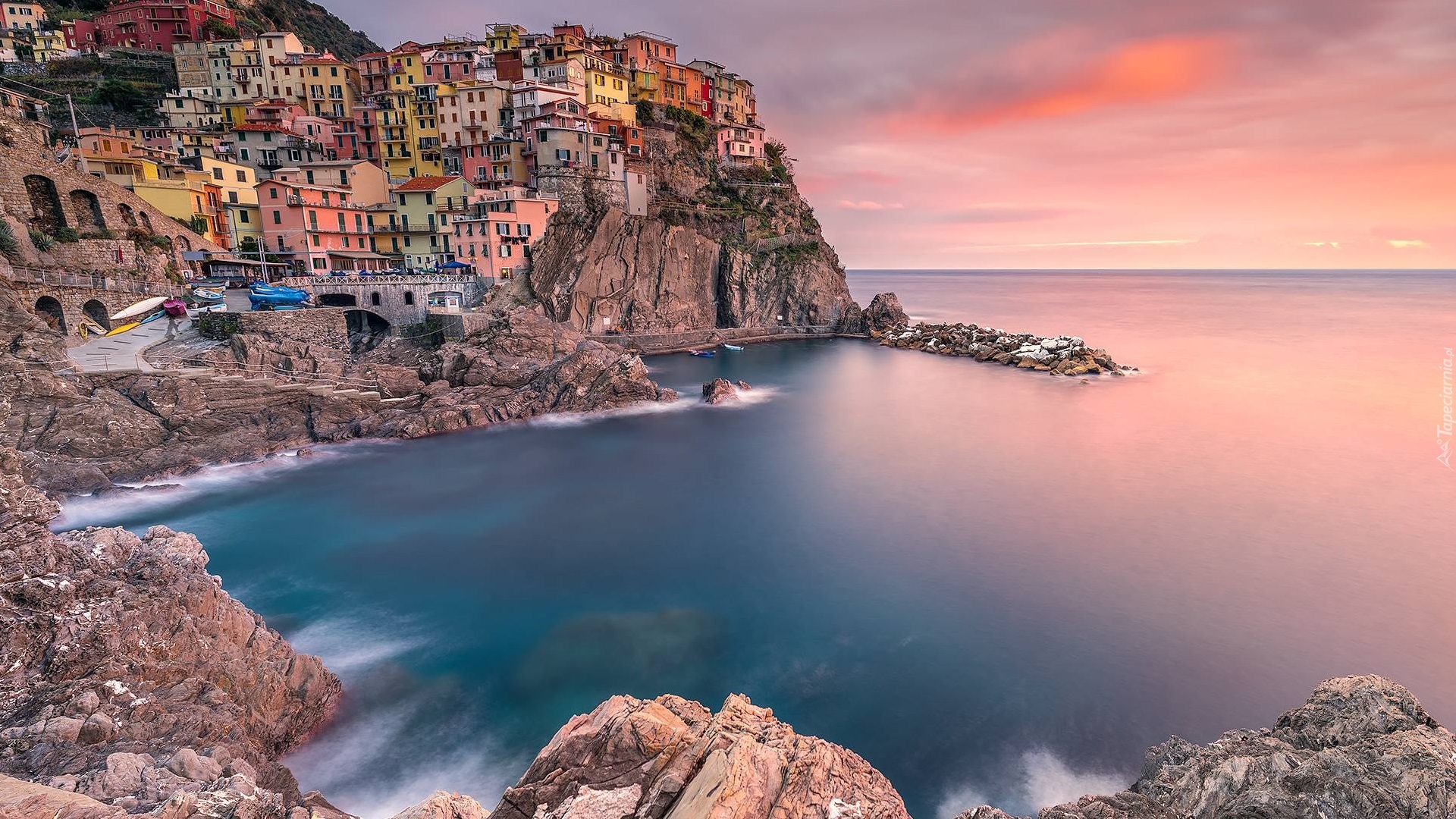Włochy, Gmina Riomaggiore, Manarola, Morze Liguryjskie, Cinque Terre, Kolorowe, Domy, Skały, Zatoka