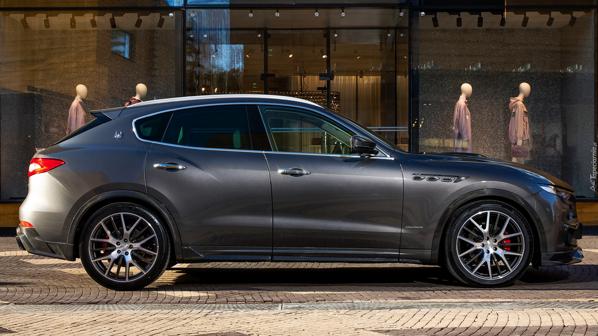 Maserati Levante Shtorm, Larte Design