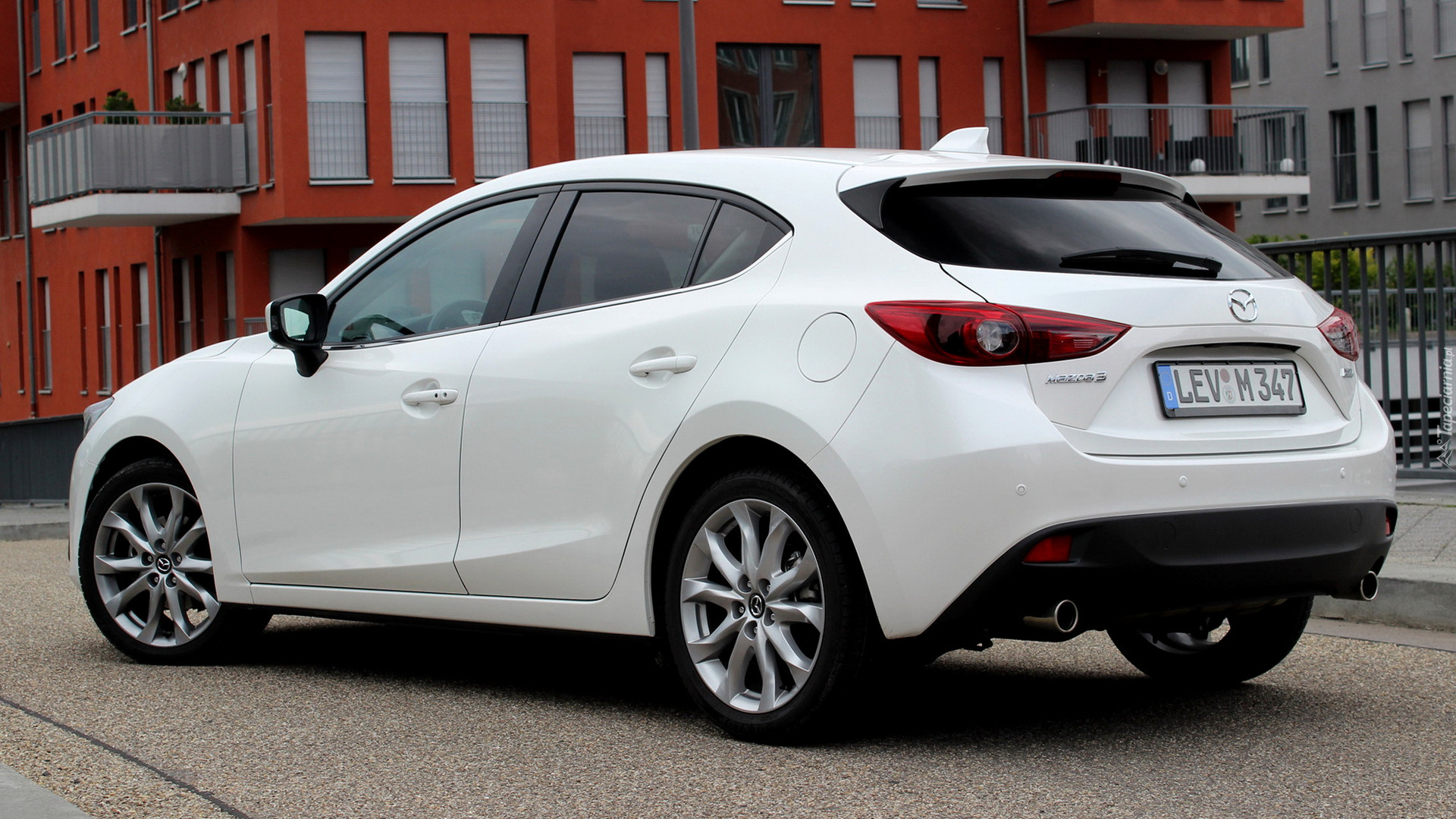 Mazda 3 Hatchback, 2013