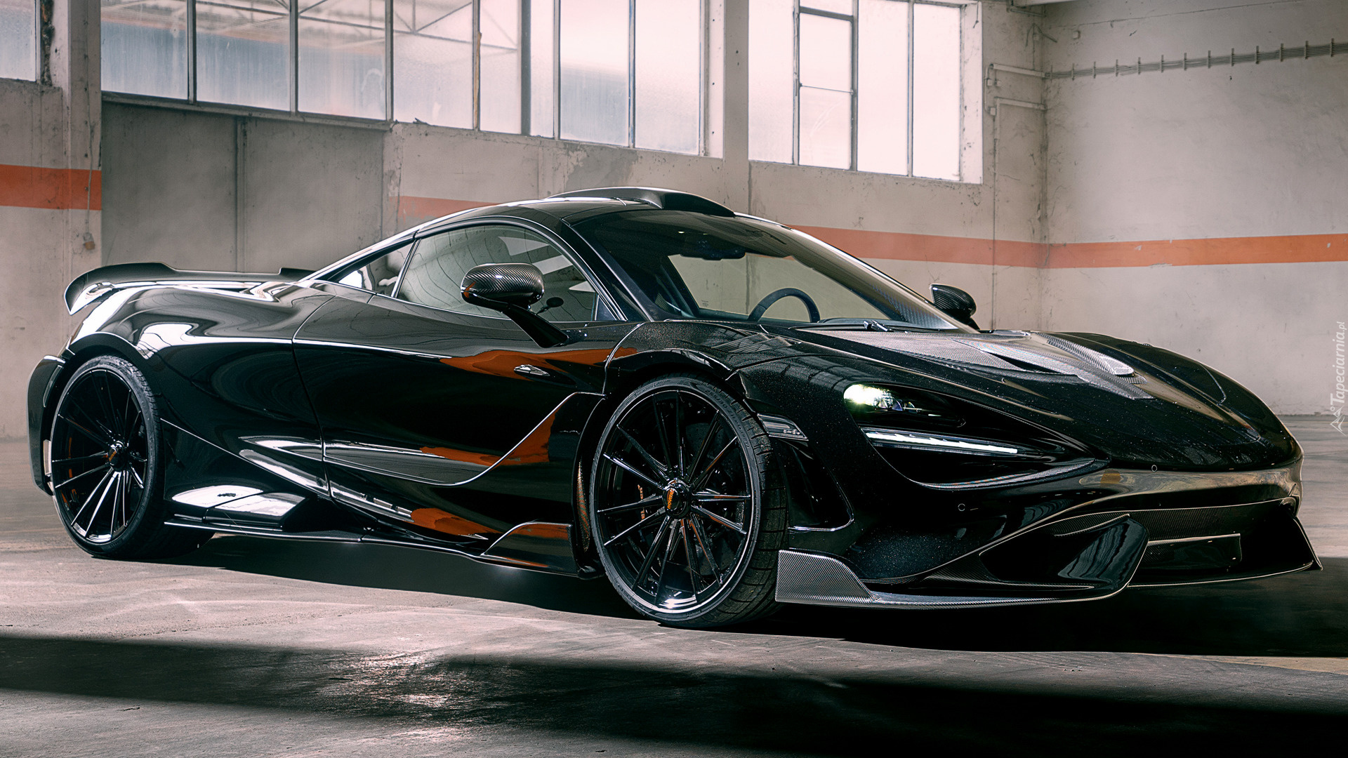 Czarny, McLaren 765LT Novitec