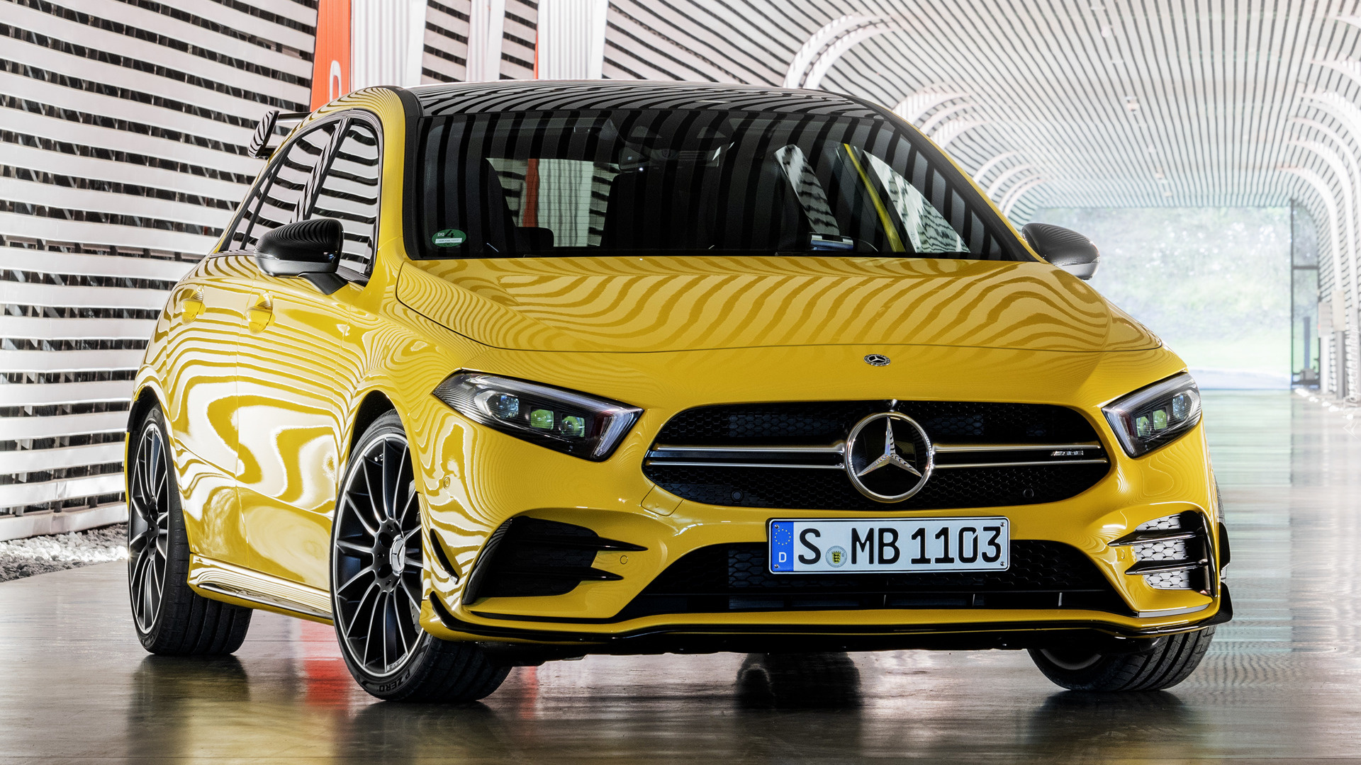 Mercedes-AMG A 35