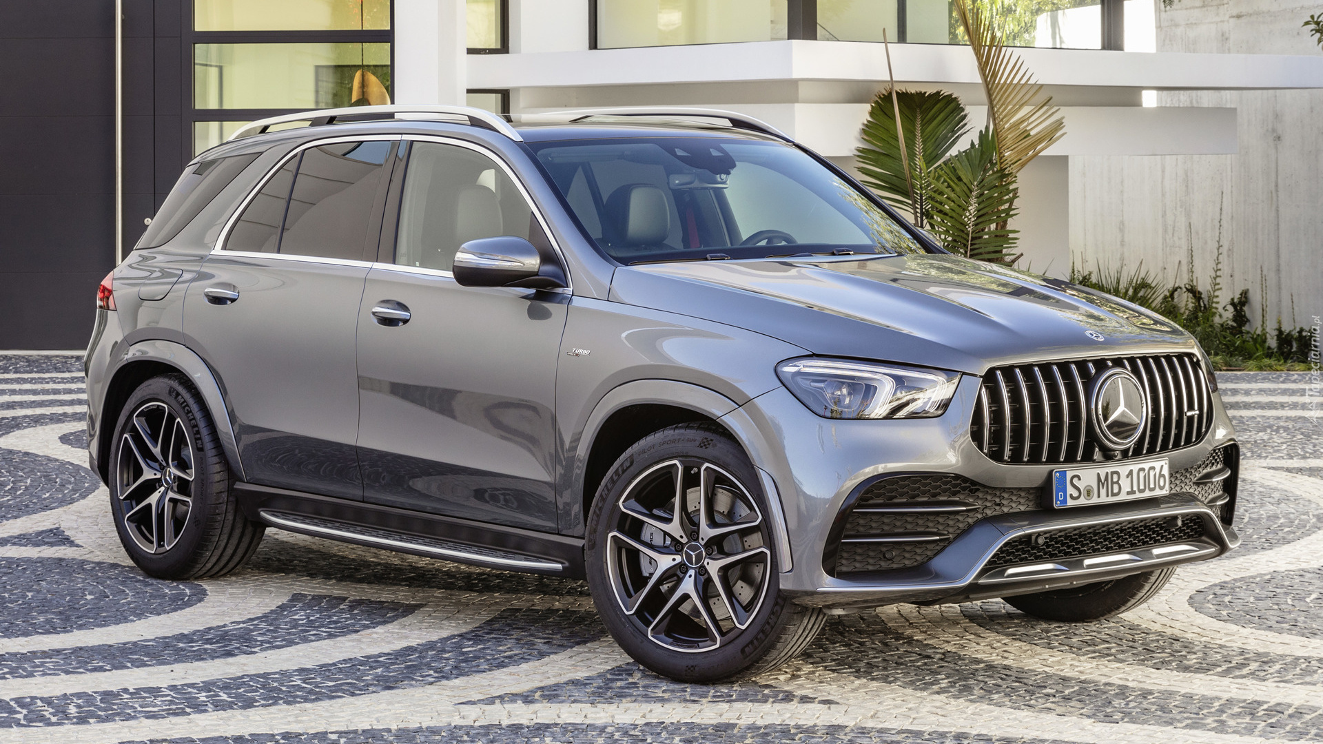 Mercedes-AMG GLE 53, 2019