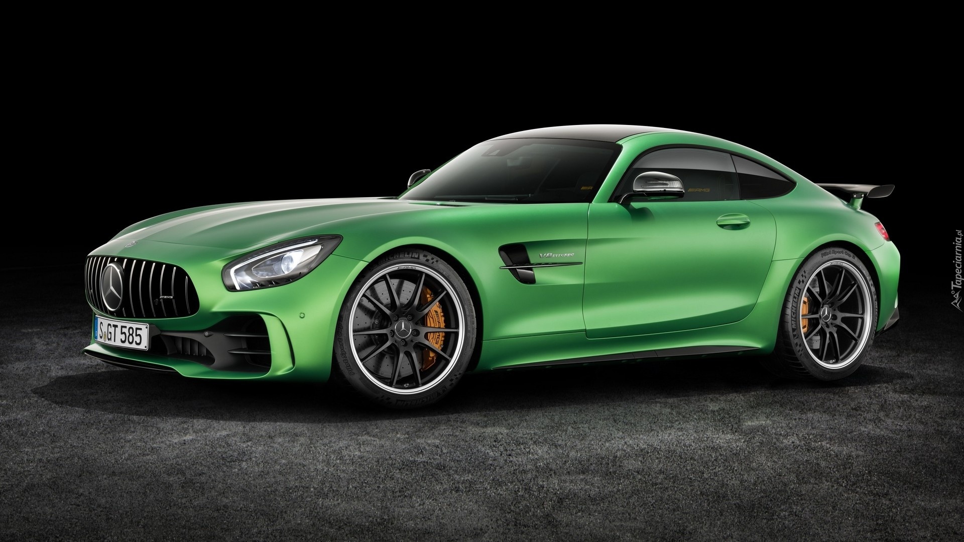 Mercedes AMG GT R