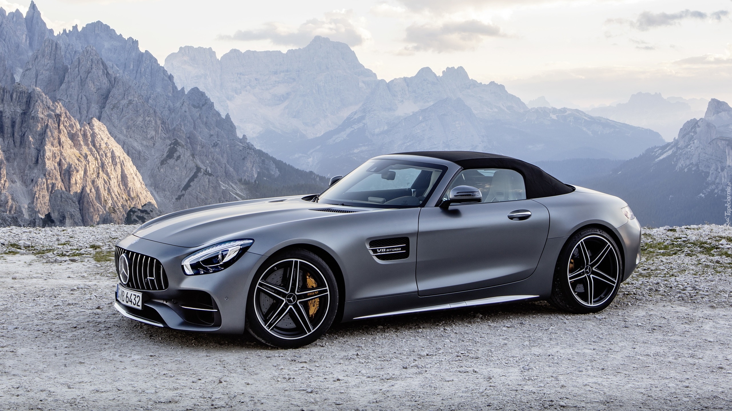 Mercedes-AMG GT, Roadster, Góry