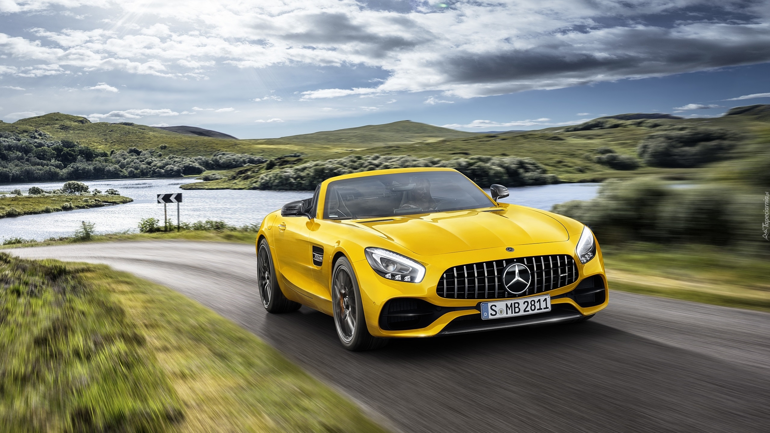 Mercedes AMG GT S Roadster, 2018, Droga