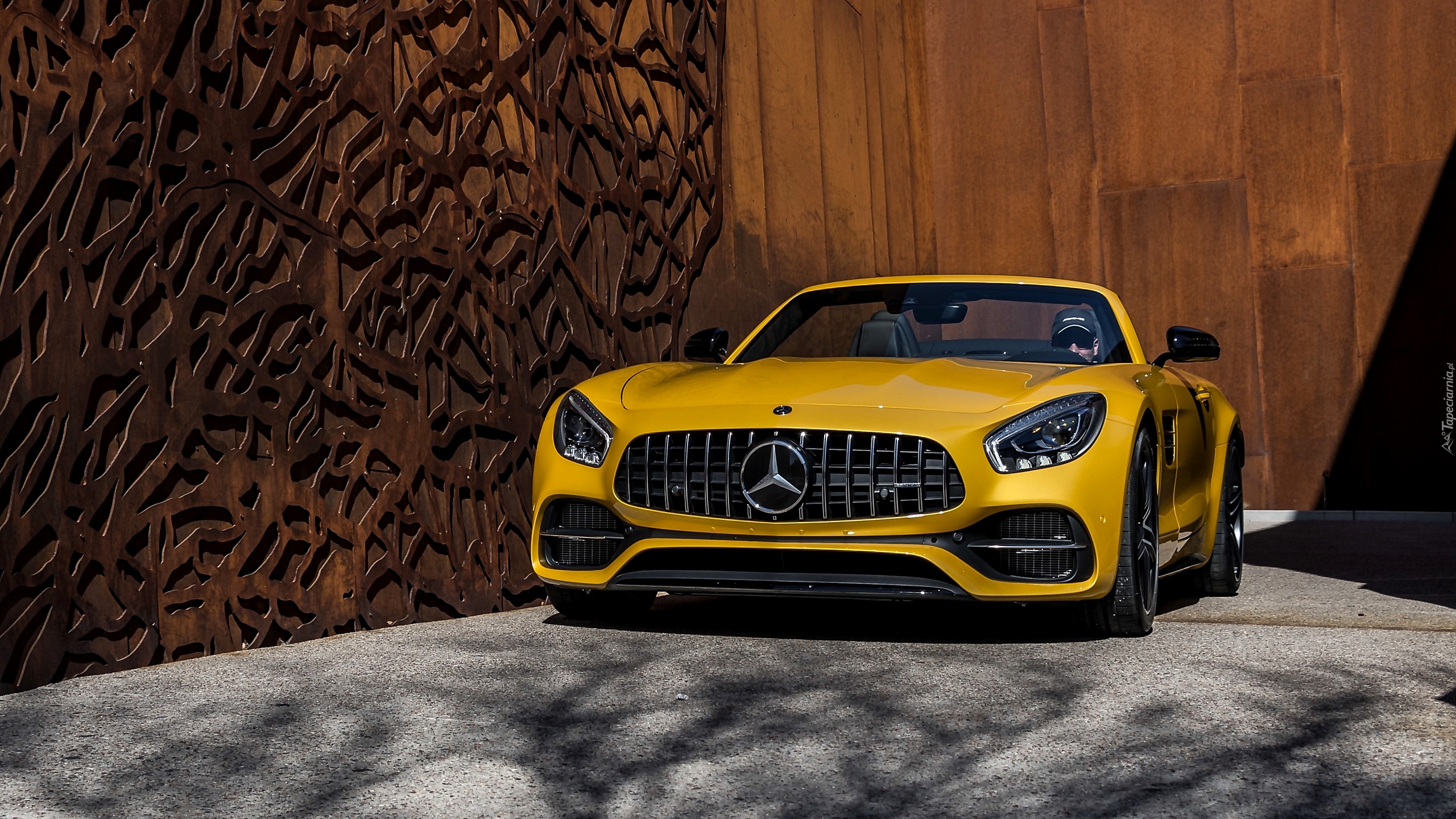 Żółty, Mercedes-AMG GT