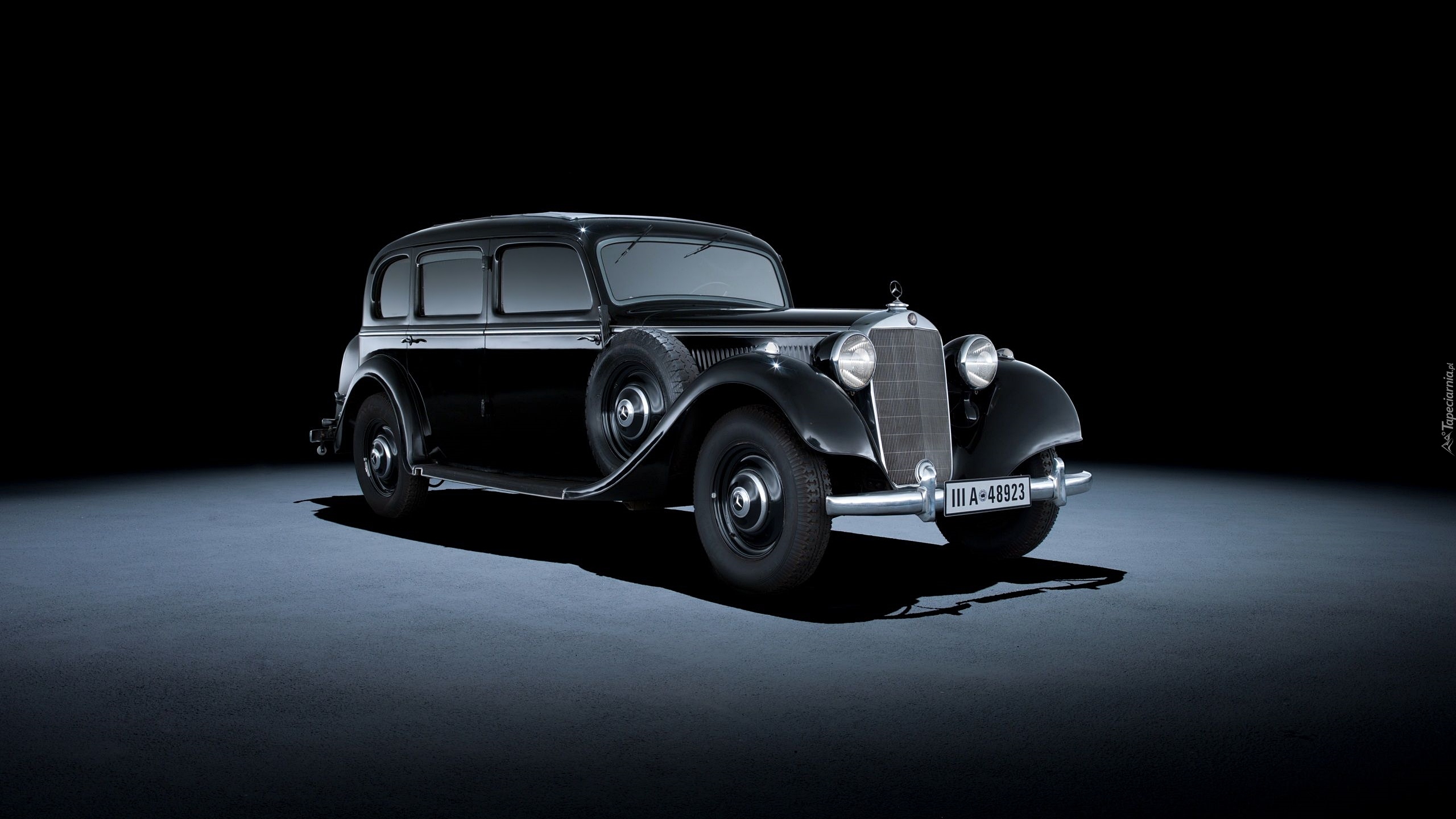 Zabytkowy, Mercedes-Benz 320 Pullman Limousine, W142, 1937–42