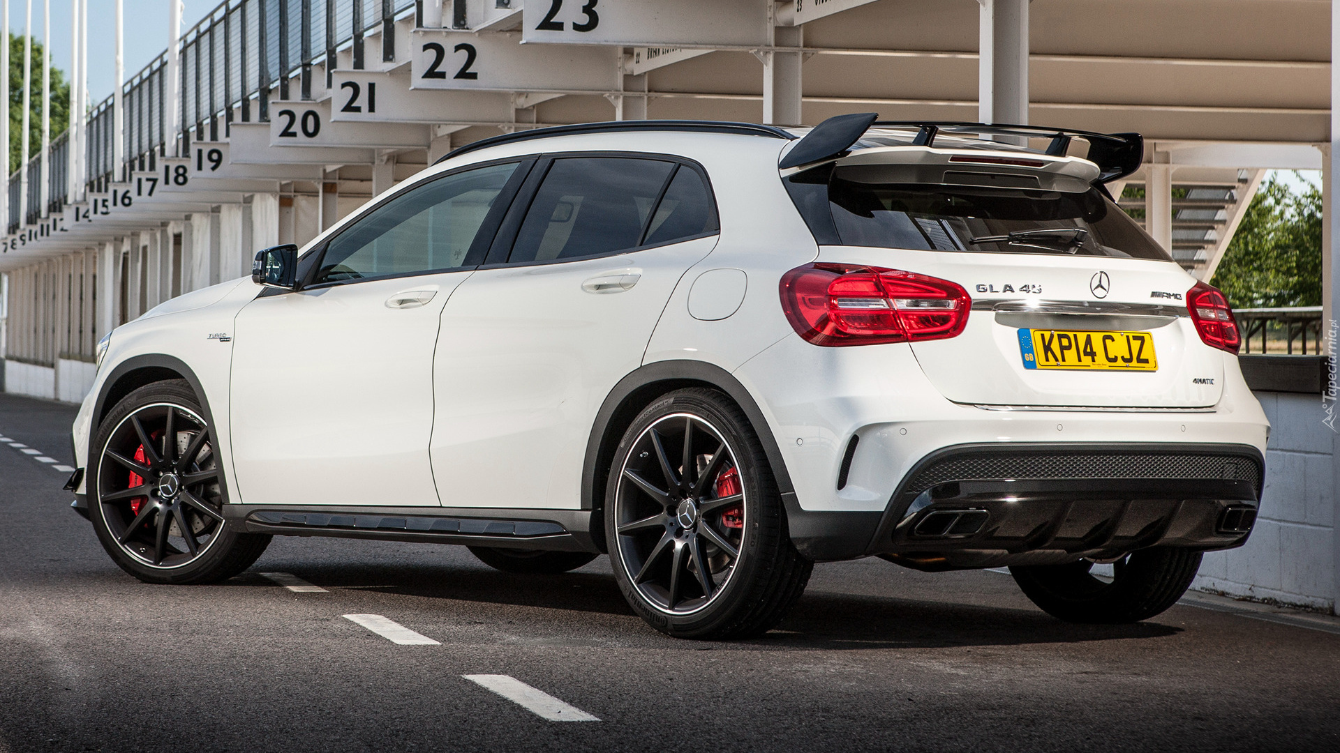 Mercedes-Benz GLA 45 AMG