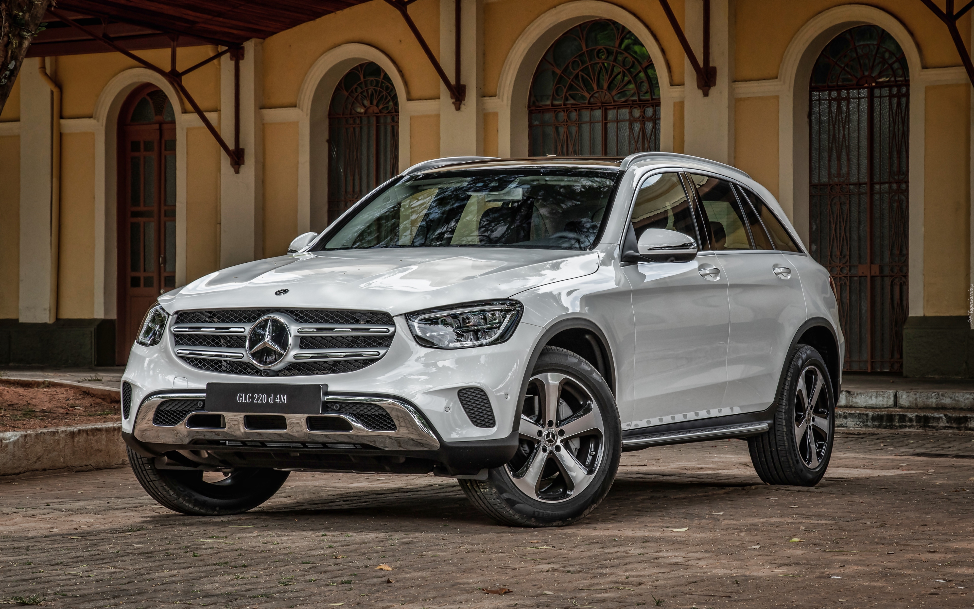 Mercedes-Benz GLC 220