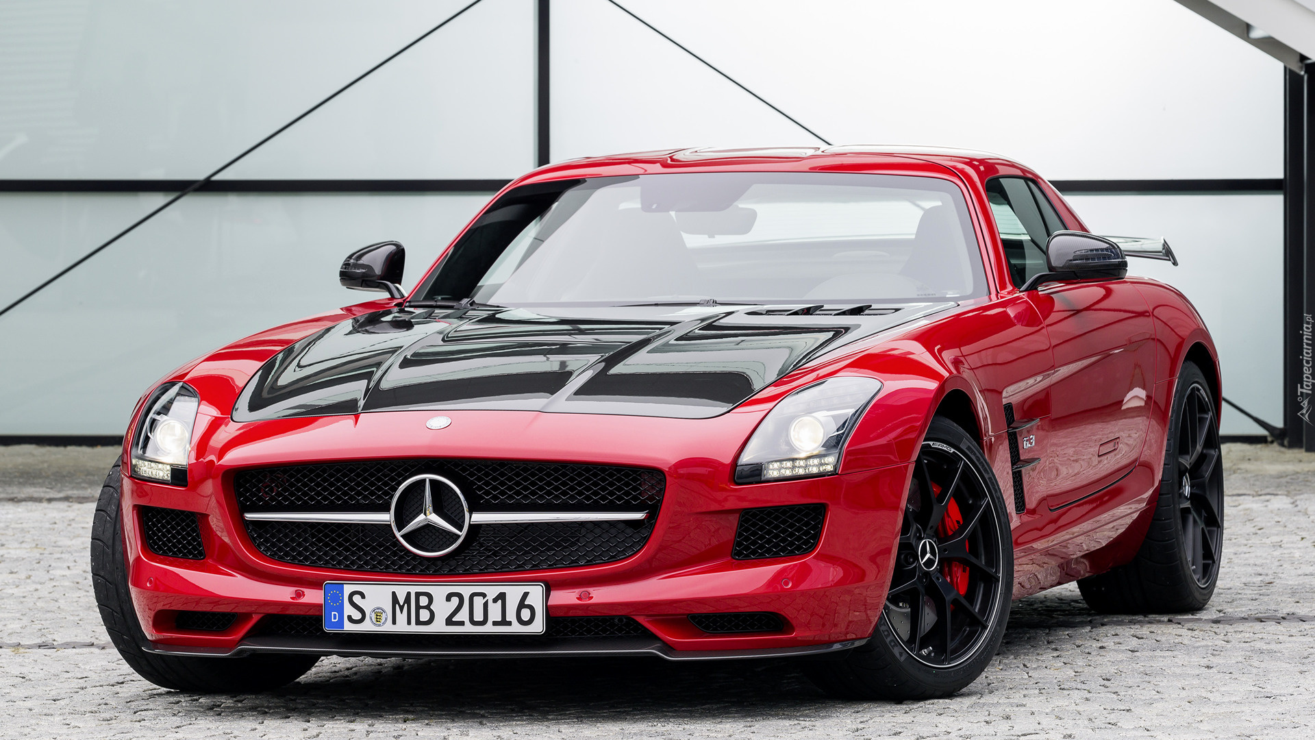 Mercedes-Benz SLS AMG GT, Przód