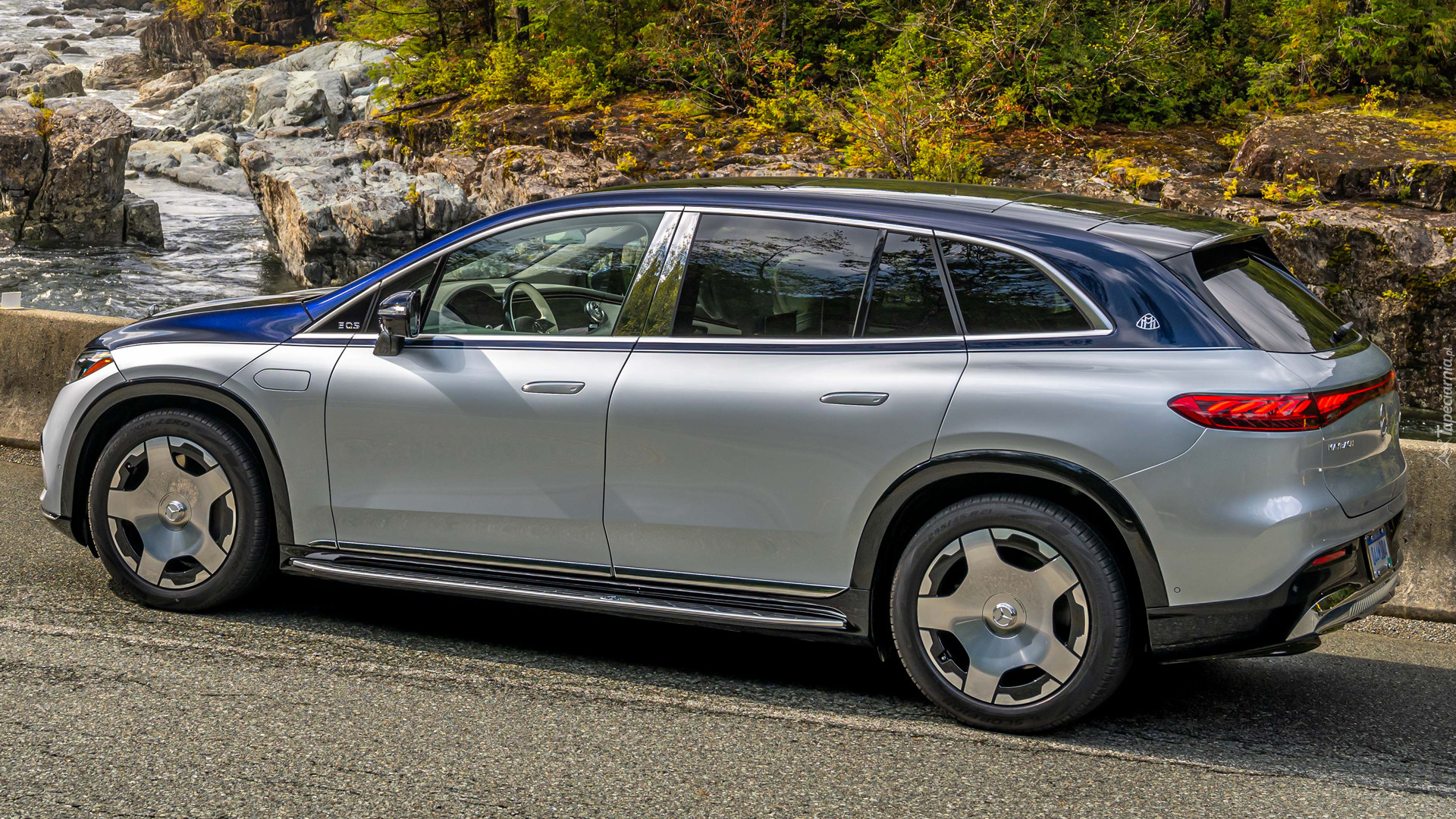 Mercedes-Maybach EQS SUV