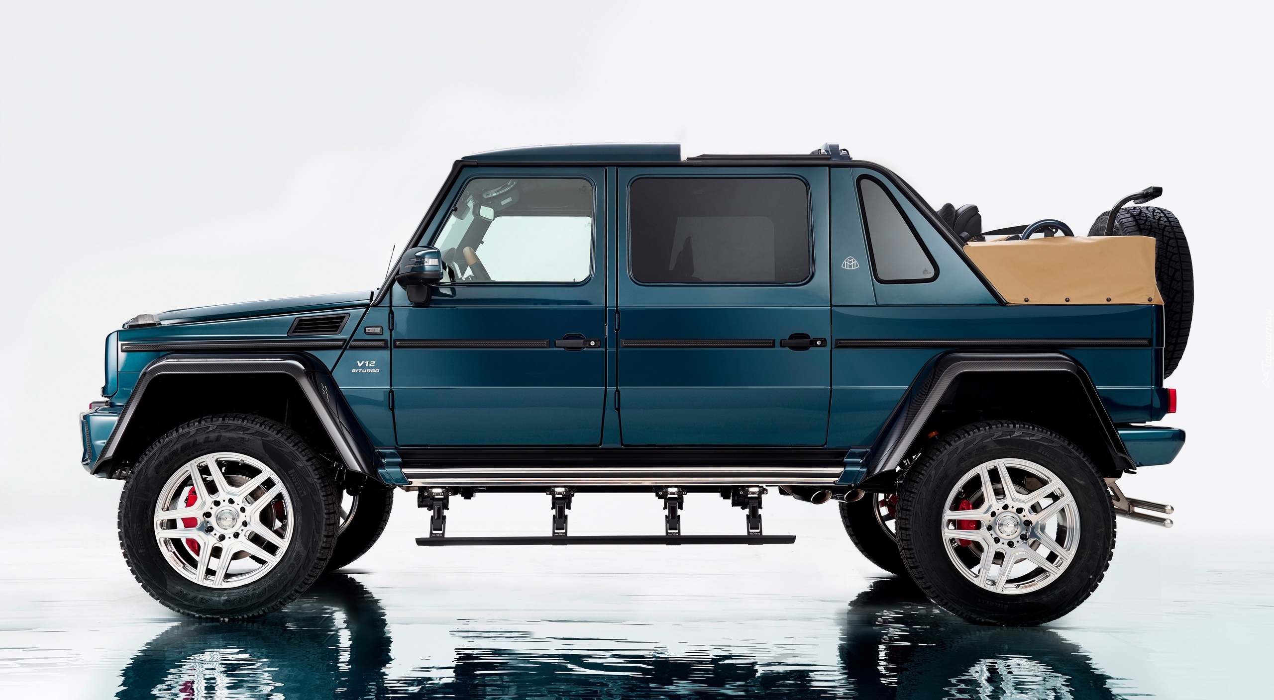 Mercedes-Maybach G 650 Landaulet, Klasa G, 2017, Bok