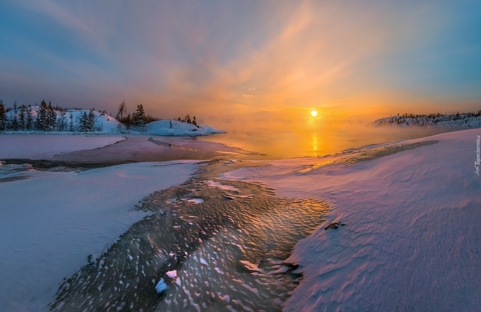 Zima, Jezioro Ładoga, Drzewa, Mgła, Wschód słońca, Karelia, Rosja