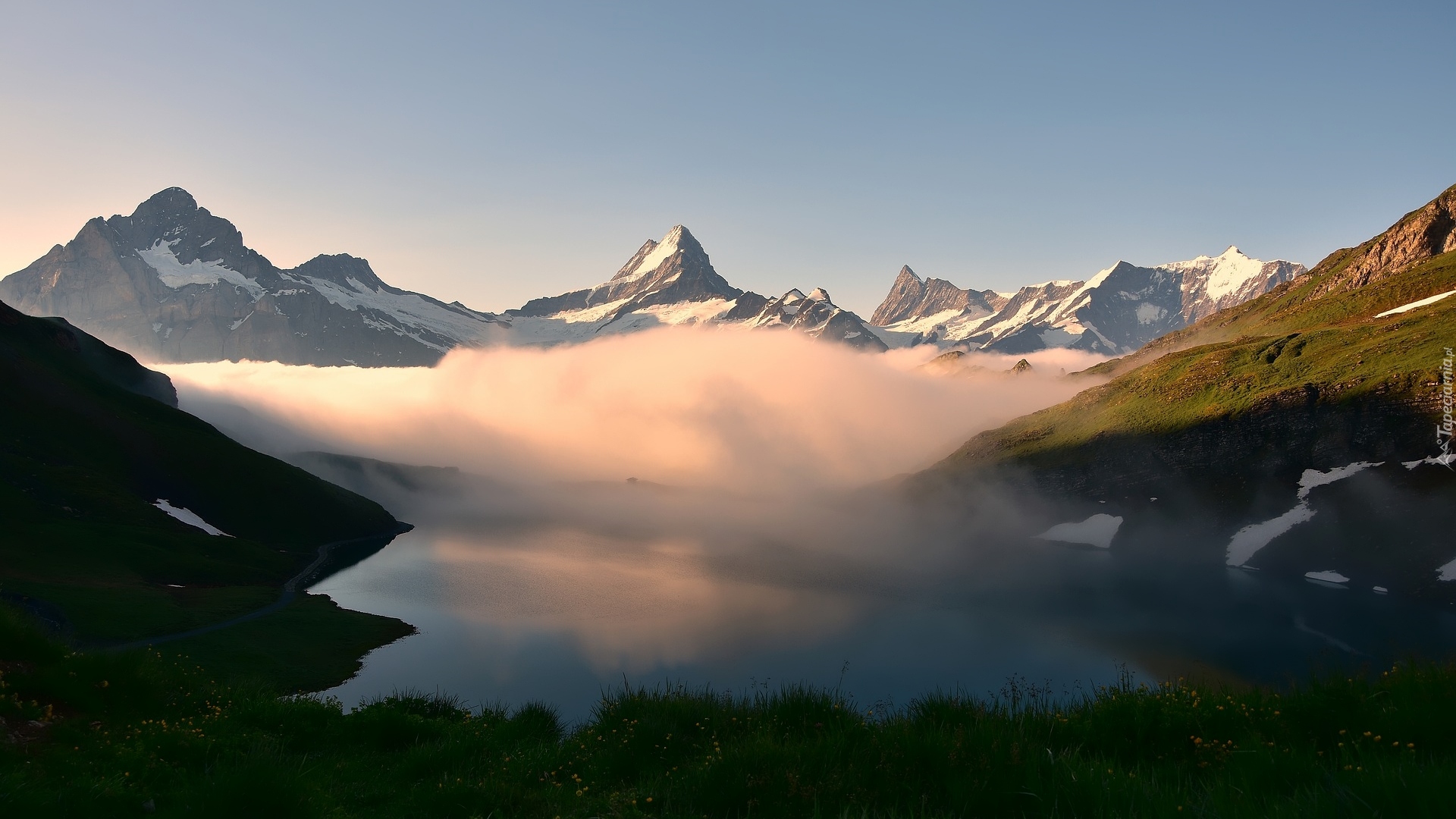 Góry, Mgła, Jezioro Bachalpsee, Grindelwald, Kanton Berno, Szwajcaria