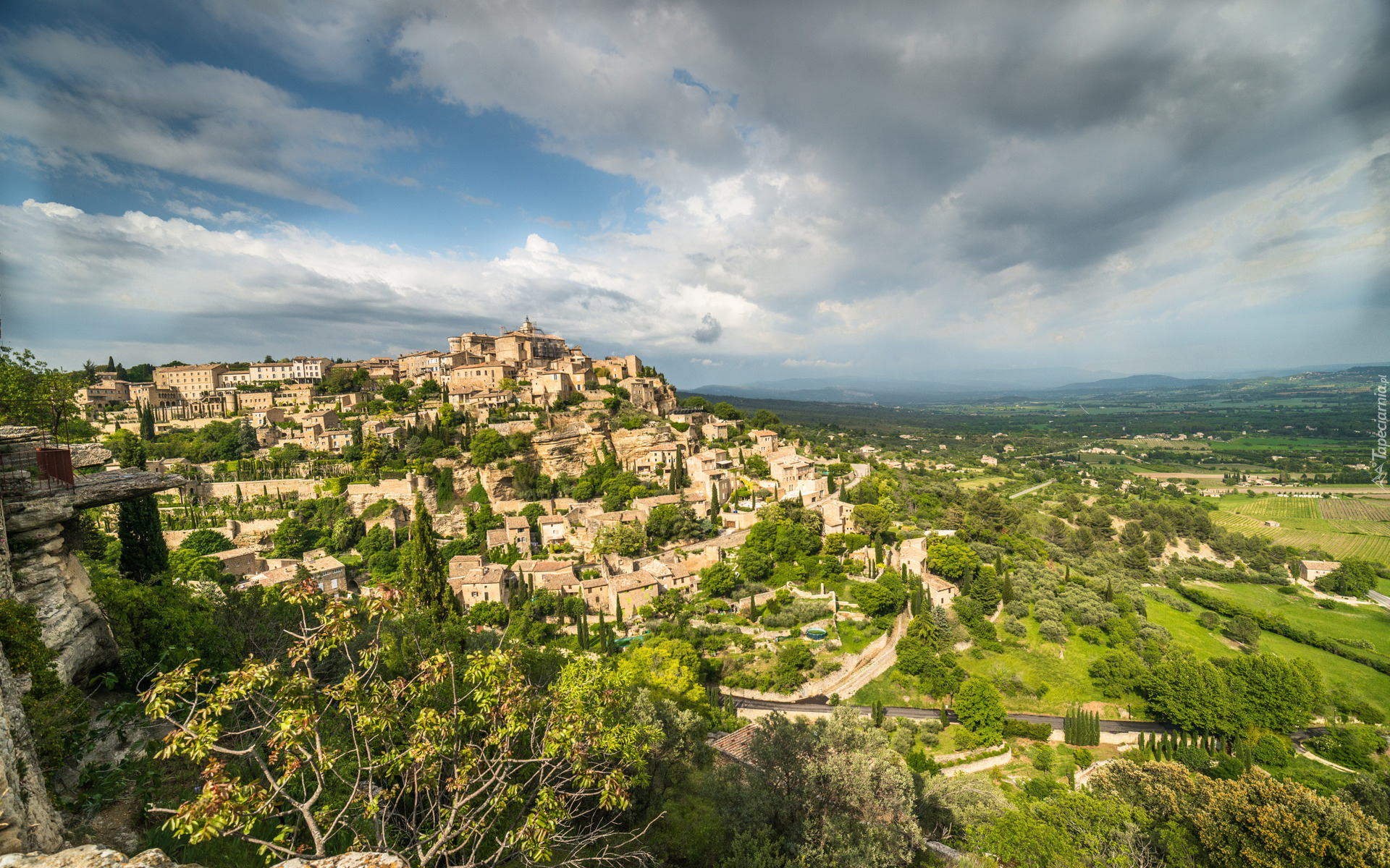 Francja, Prowansja, Gordes, Domy, Wzgórze