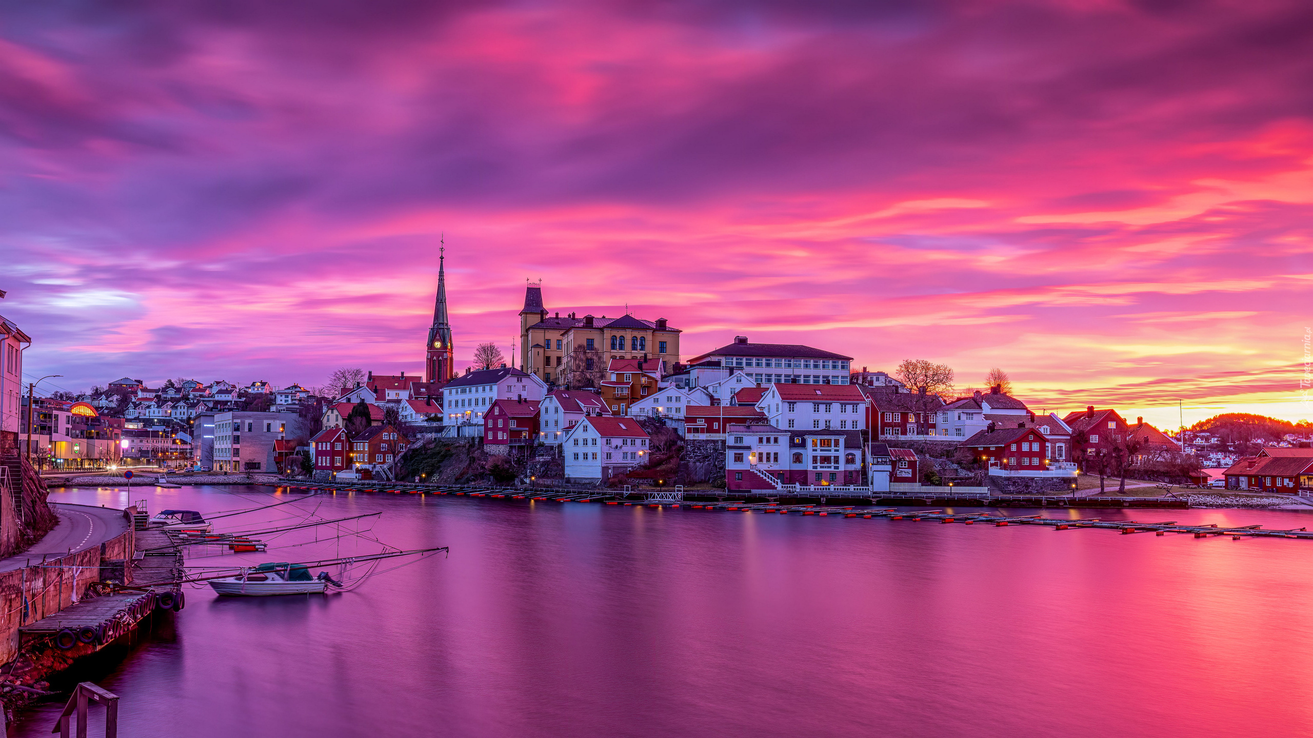Norwegia, Miasto, Arendal, Wybrzeże, Domy, Zachód słońca