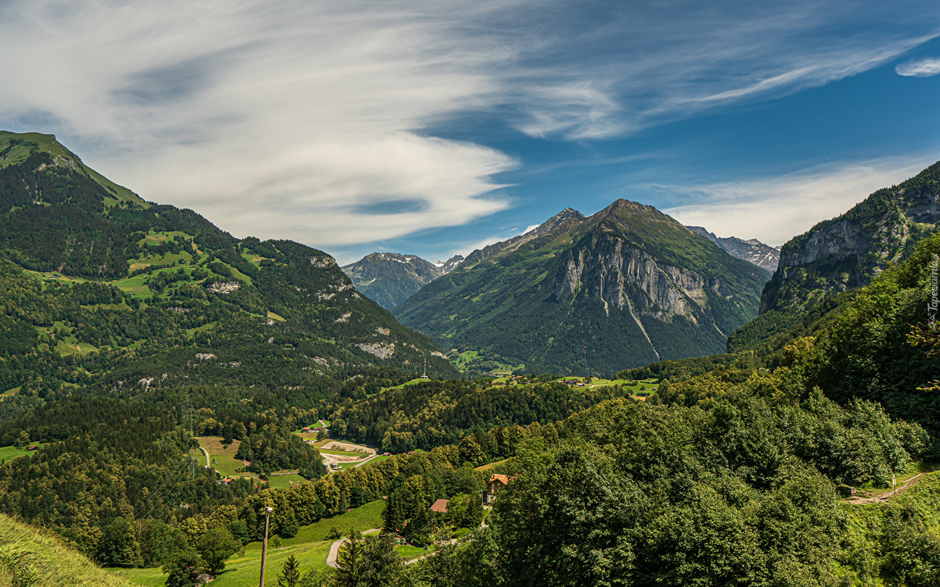 Góry, Alpy, Lasy, Drzewa, Dolina, Domy, Meiringen, Kanton Berno, Szwajcaria