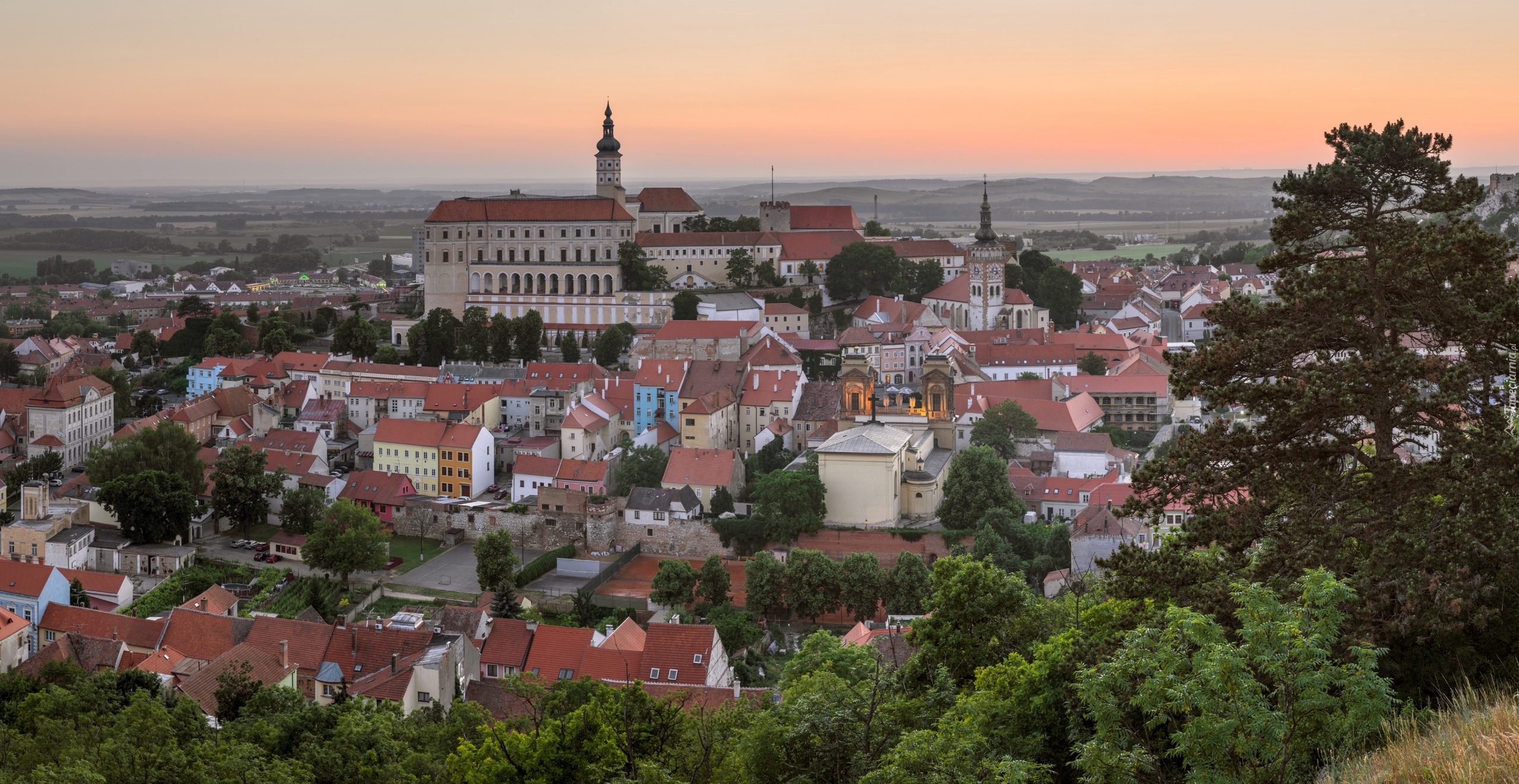 Czechy, Mikulov, Domy, Pałac