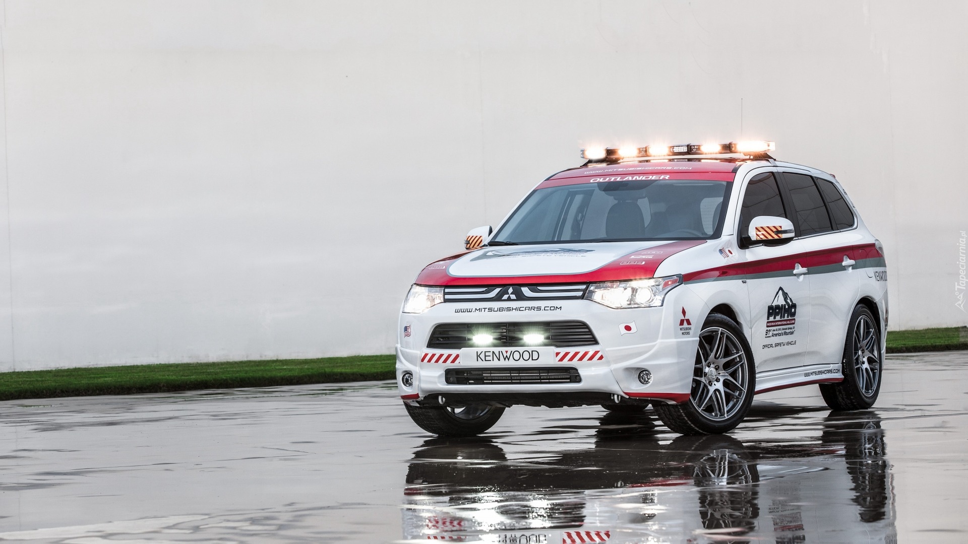 Mitsubishi Outlander GT, 2013