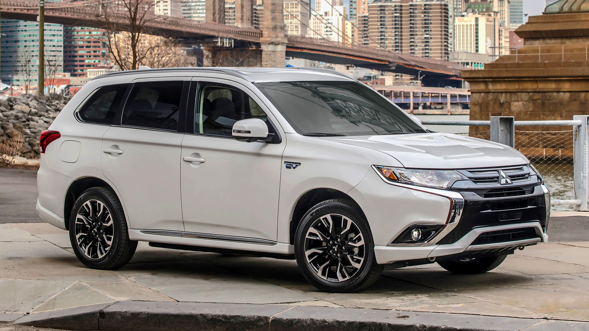 Mitsubishi Outlander, 2017