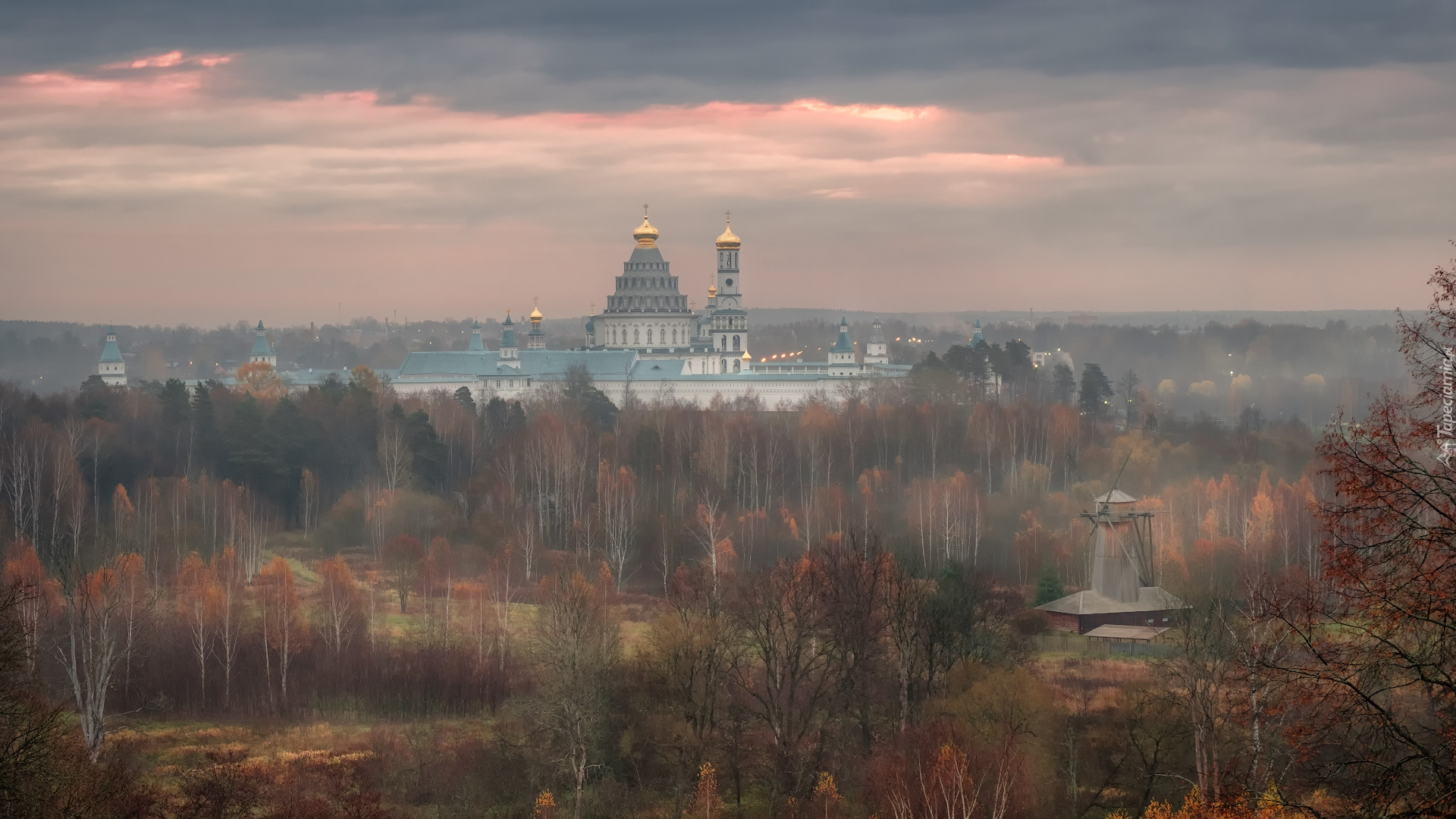 Cerkiew, Monaster Zmartwychwstania Pańskiego, Nowe Jeruzalem, Lasy, Wiatrak, Istra, Obwód moskiewski, Rosja