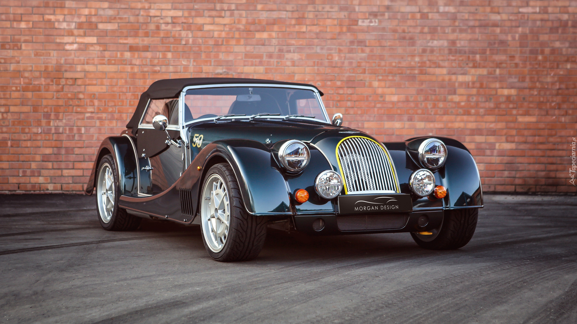 Morgan Plus 8