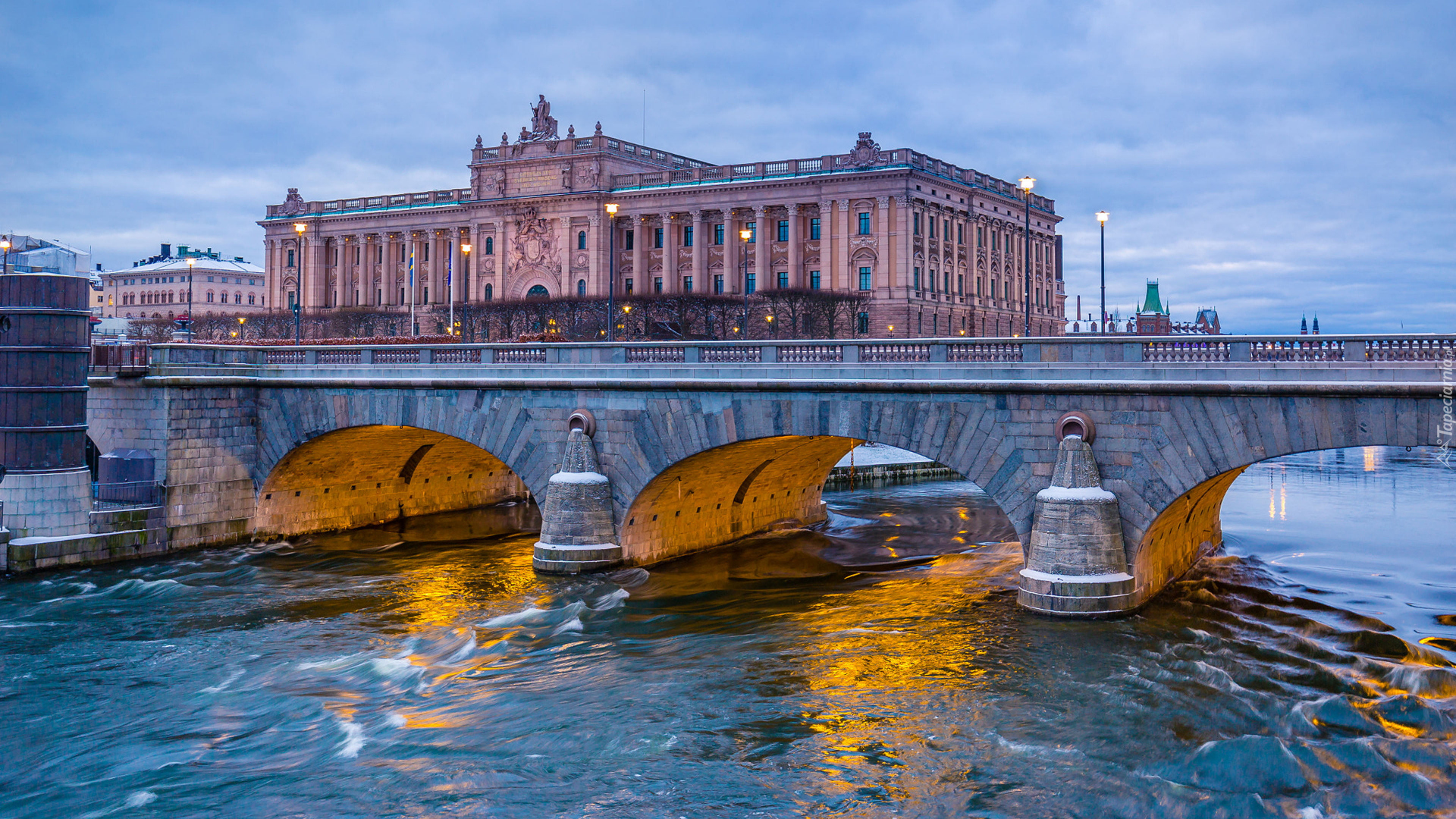 Szwecja, Sztokholm, Stare Miasto, Budynki, Riksdag, Parlament, Rzeka, Most, Kamienny