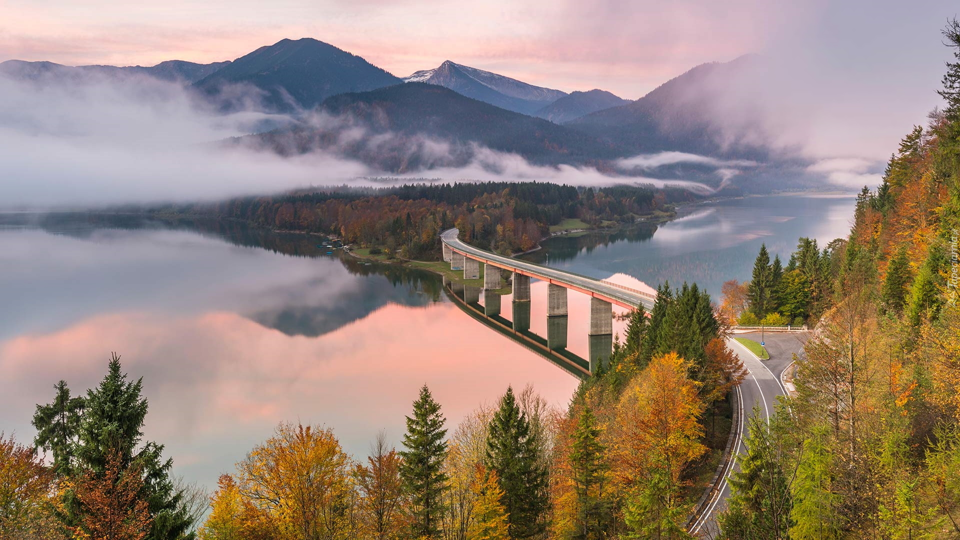 Jesień, Góry, Mgła, Jezioro Sylvensteinsee, Most, Bawaria, Niemcy