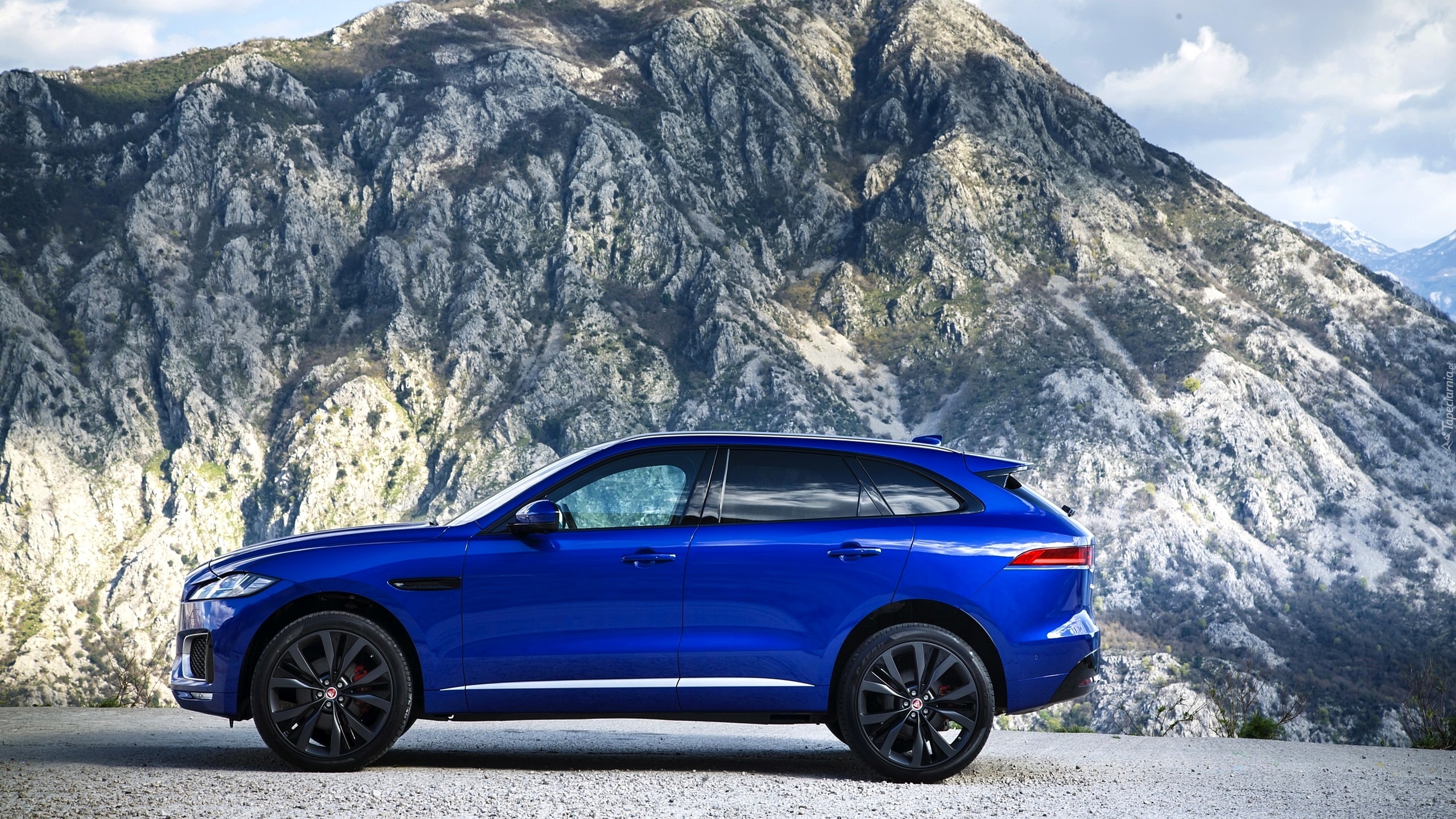 Niebieski, Jaguar F-Pace, S, 2016, Góry
