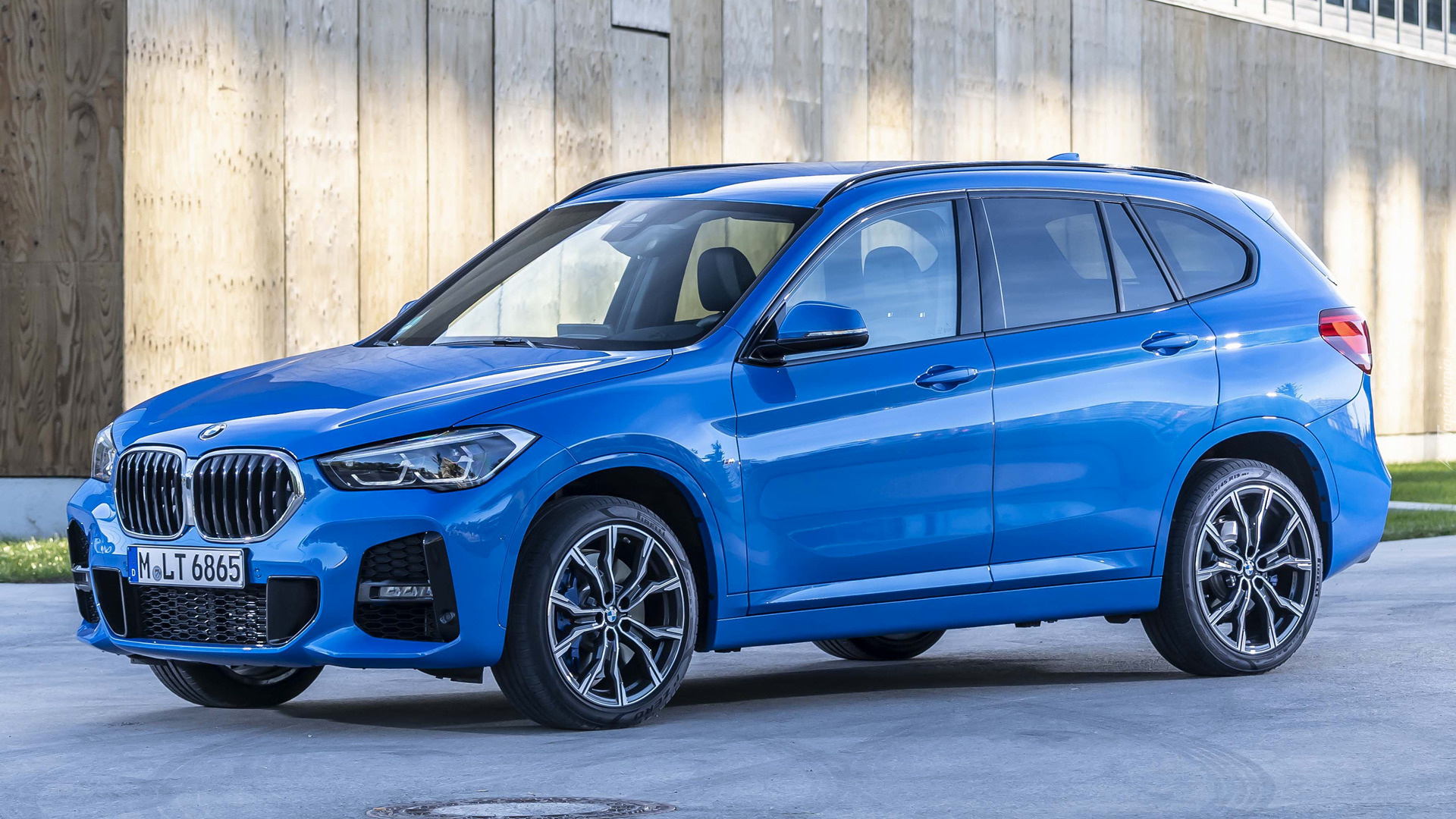 BMW X1 M Sport, Niebieskie