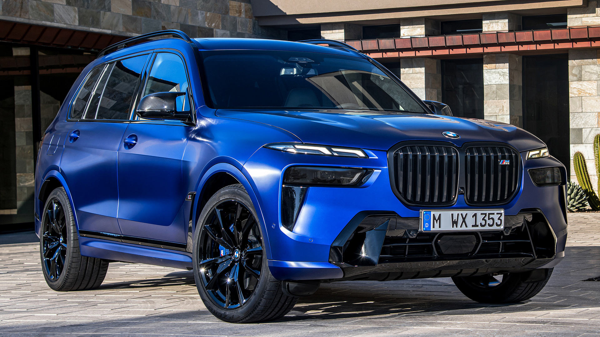 BMW X7 M60i, 2022