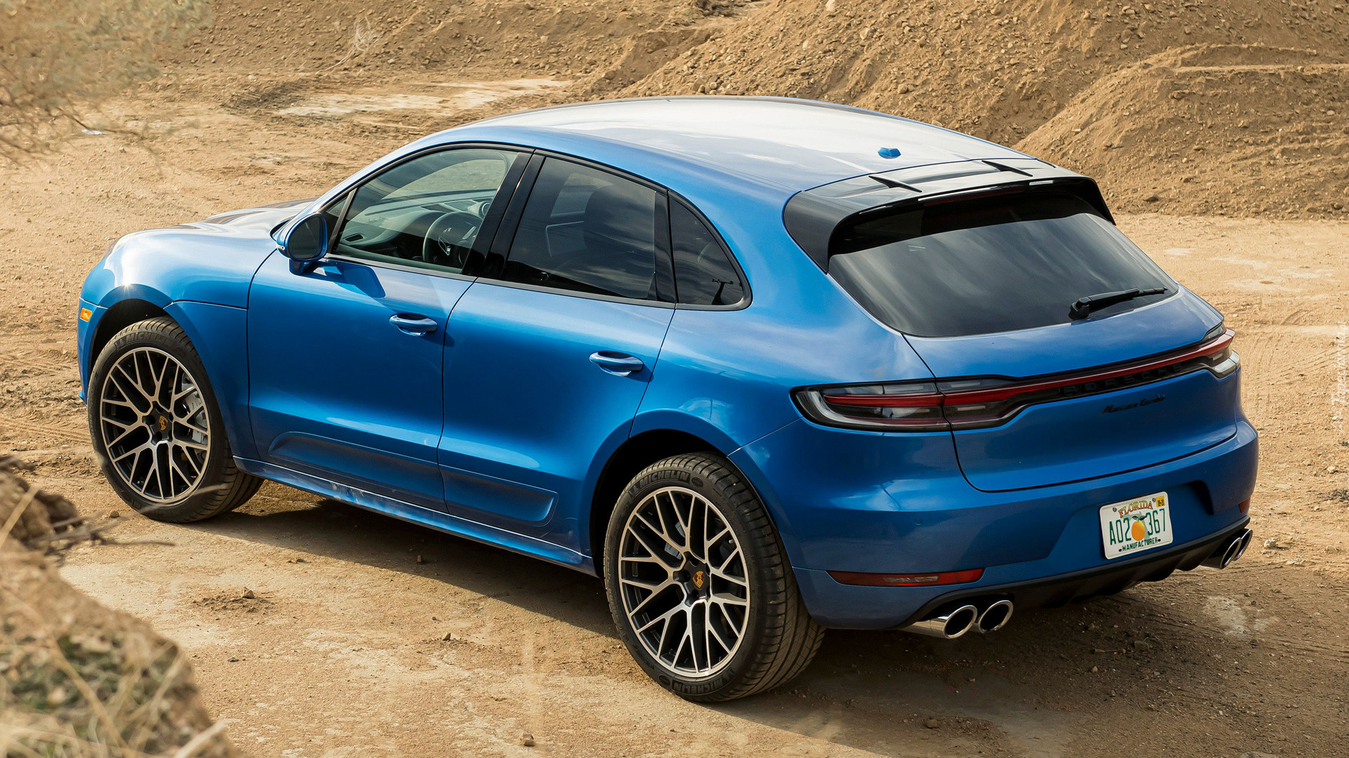 Porsche Macan Turbo, Niebieskie