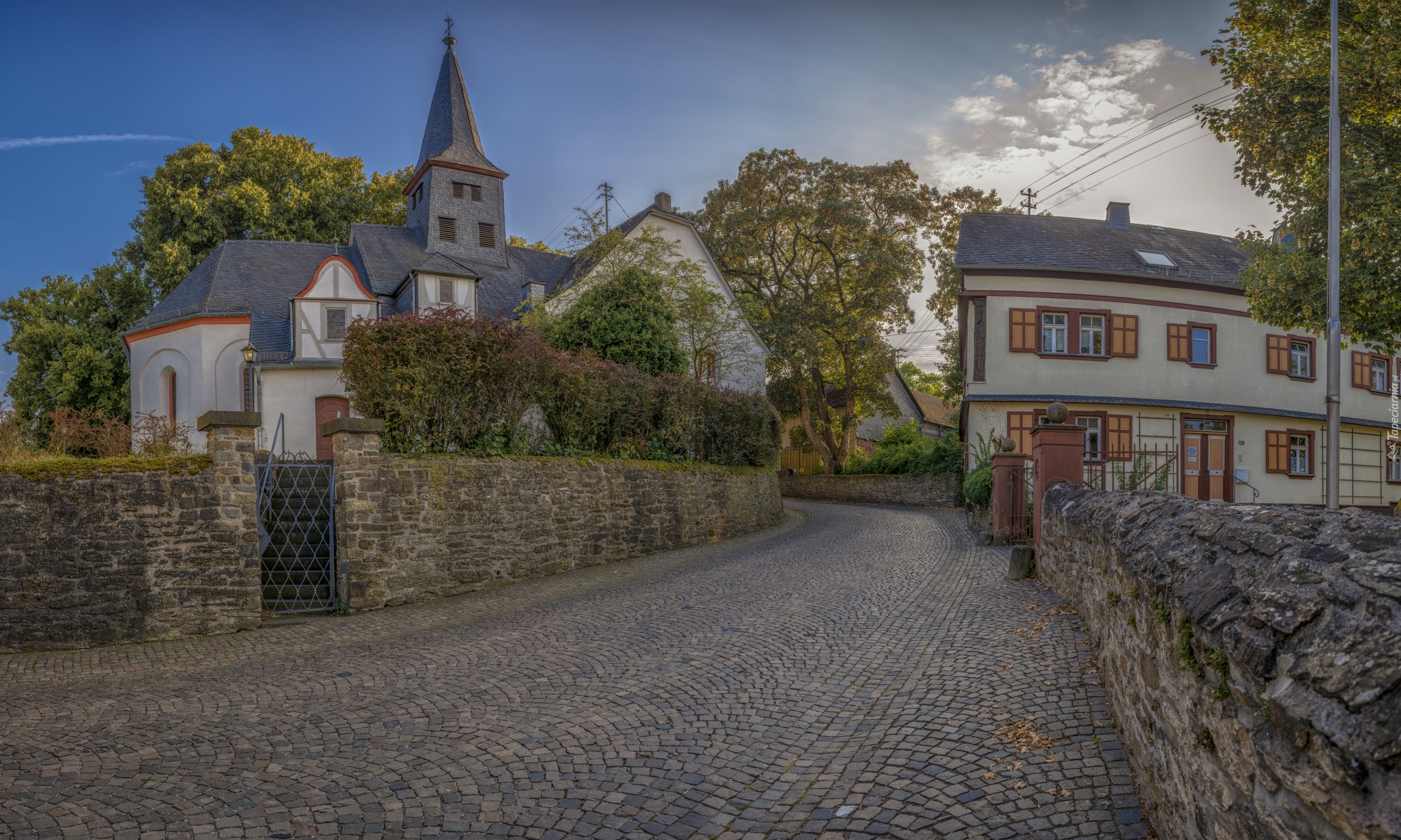 Niemcy, Powiat Rhein-Lahn, Miejscowość Miehlen, Kościół, Dom, Droga