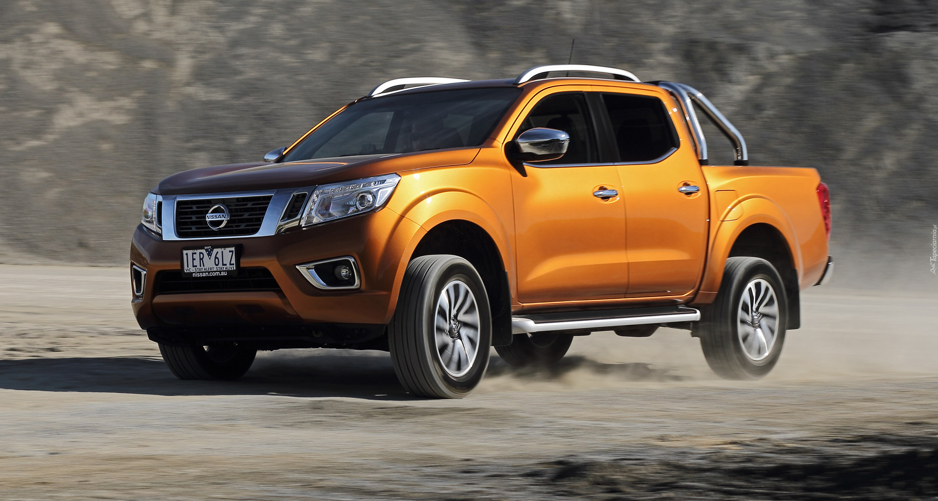 Nissan Navara NP300, 2015