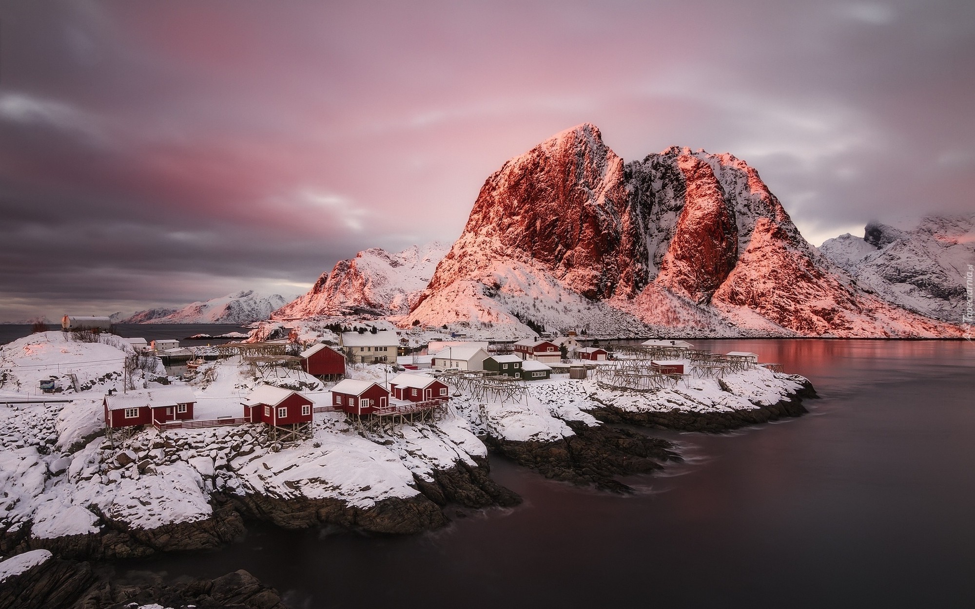 Góry, Lofoty, Norwegia, Zima, Domy