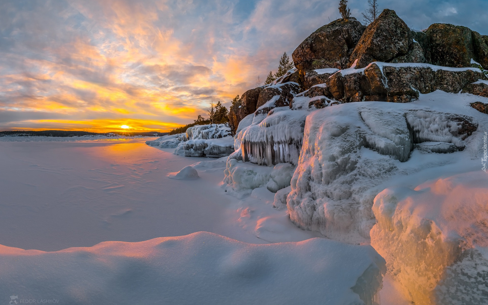 Zima, Jezioro Ładoga, Lód, Oblodzone, Skały, Zachód słońca, Karelia, Rosja