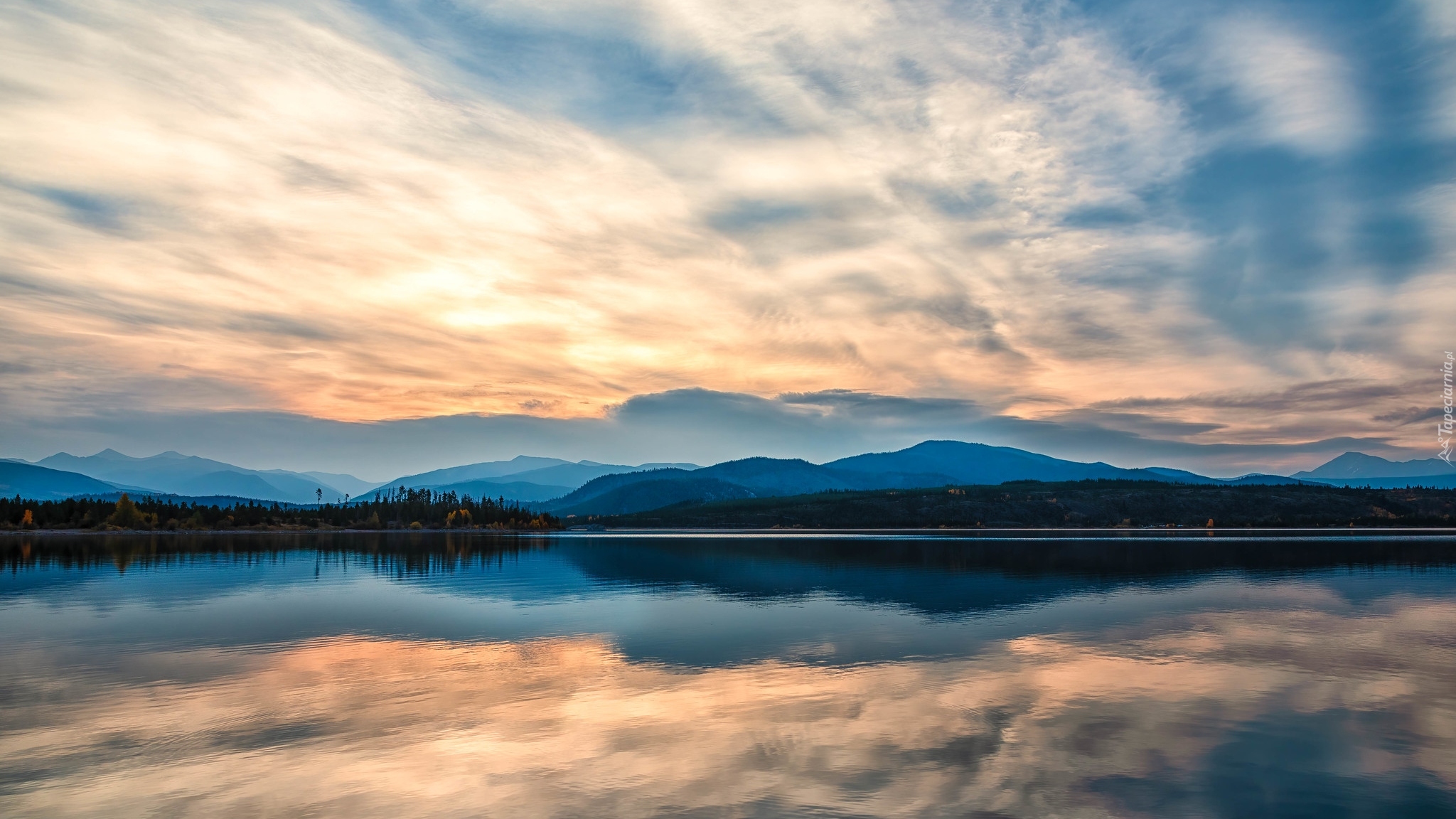 Jezioro, Dillon Lake, Góry, Chmury, Odbicie, Kolorado, Stany Zjednoczone