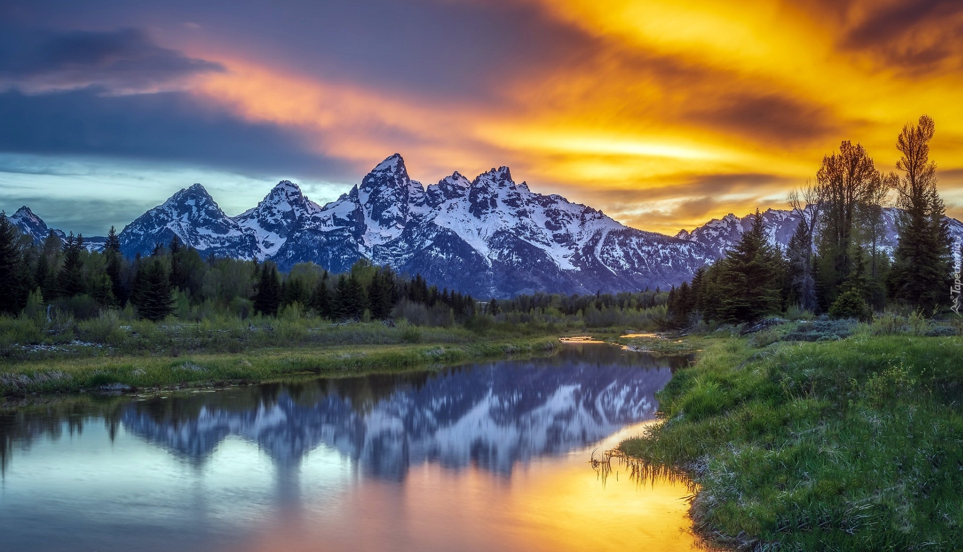 Stany Zjednoczone, Stan Wyoming, Park Narodowy Grand Teton, Góry, Teton Range, Jezioro, Las, Drzewa, Zachód słońca