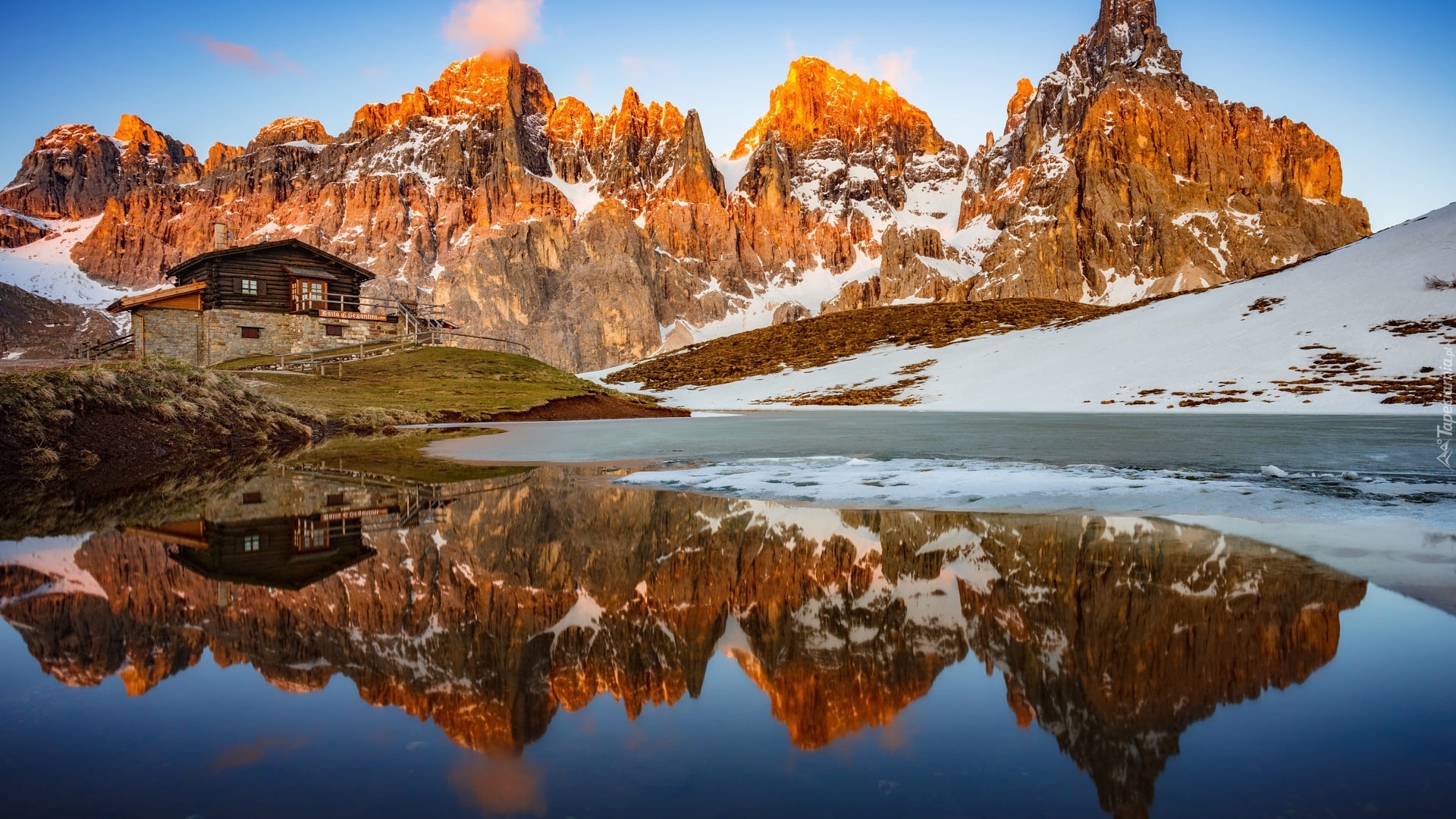 Włochy, Góry, Dolomity, Szczyt, Cimon della Pala, Jezioro, Dom, Schronisko, Baita Segantini, Odbicie, Zima