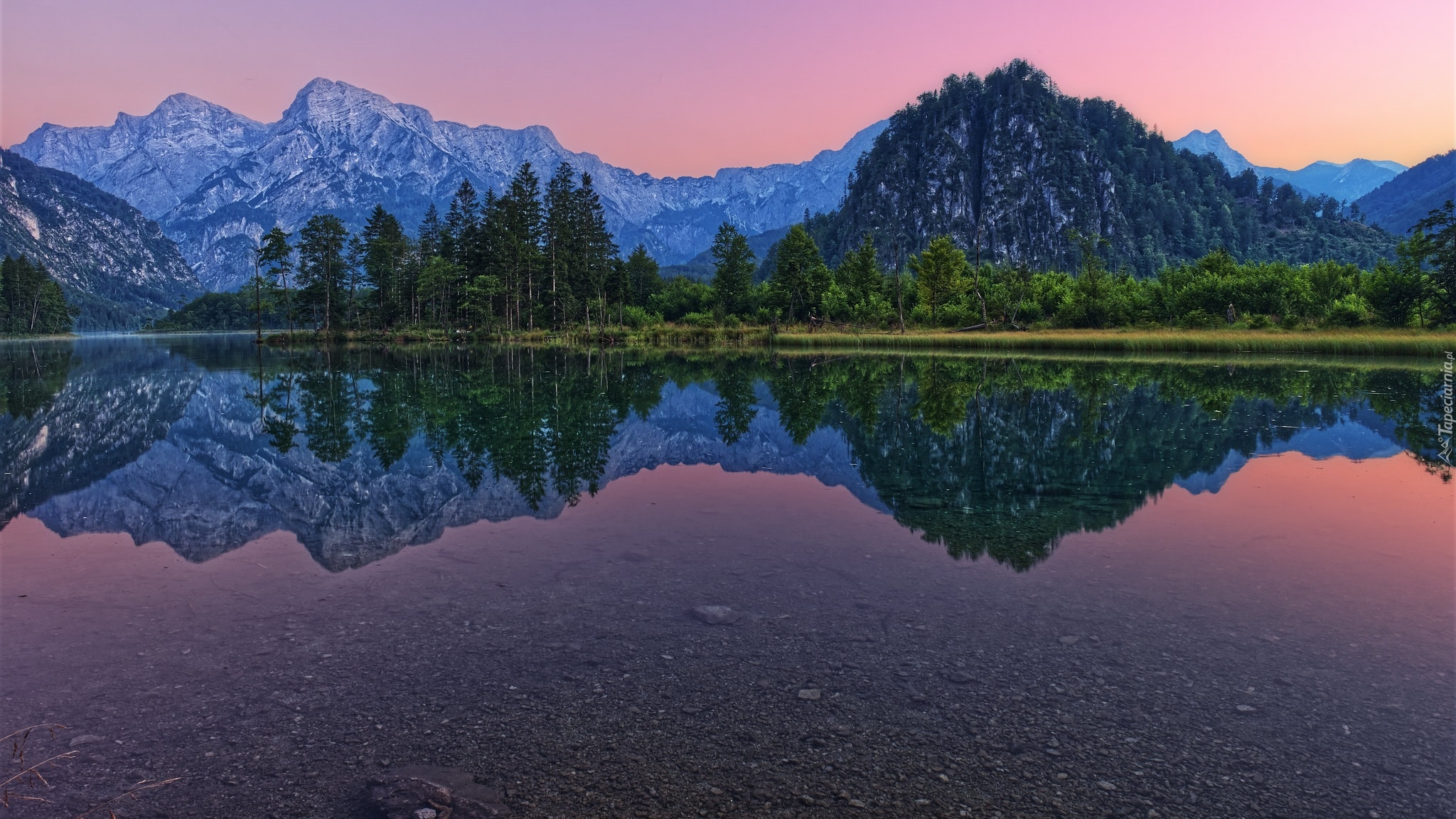 Zachód słońca, Góry, Alpy, Dolina Almtal, Jezioro Almsee, Drzewa, Mgła, Austria