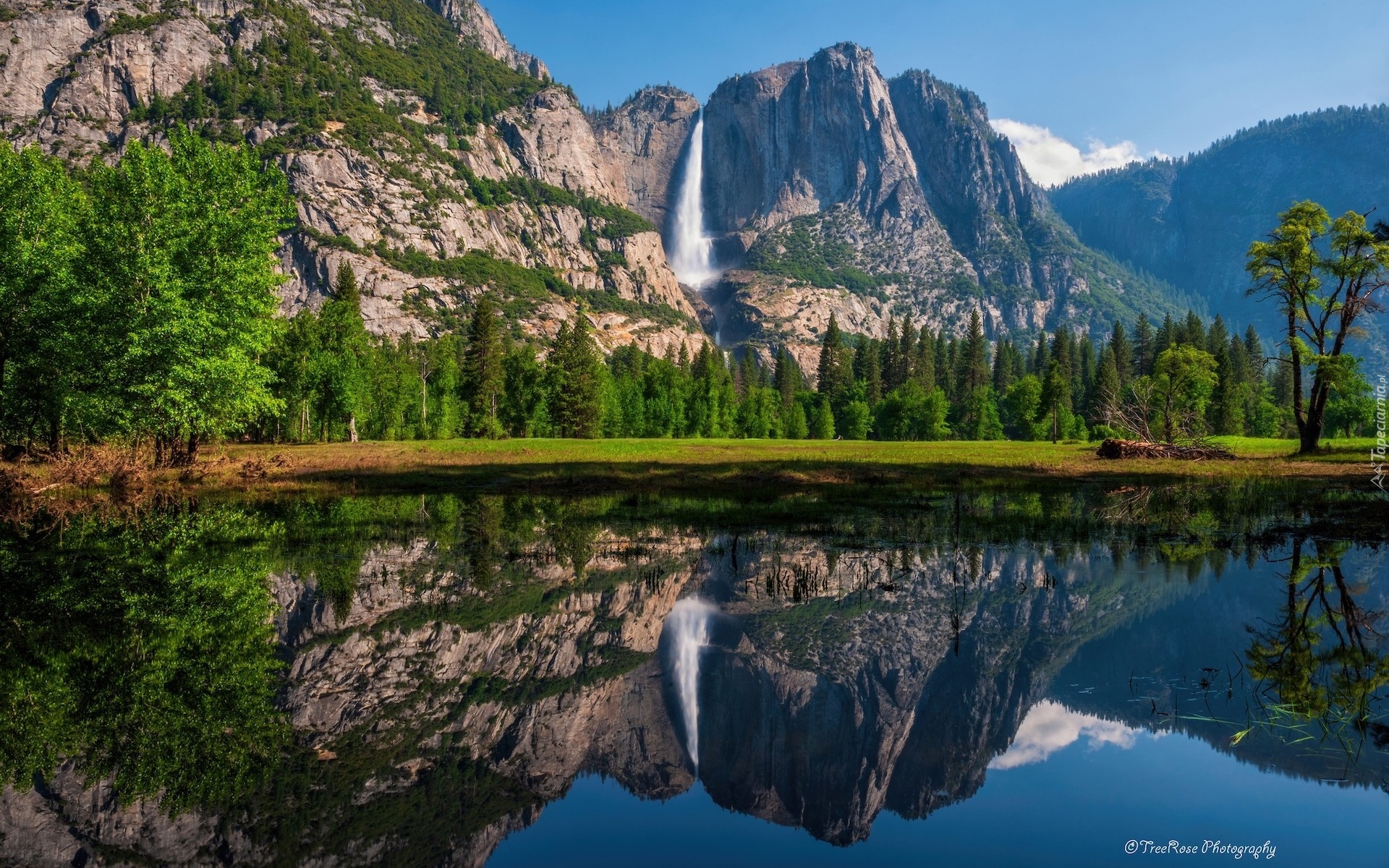 Stany Zjednoczone, Kalifornia, Park Narodowy Yosemite, Góry, Skały, Wodospad, Drzewa, Rzeka, Odbicie