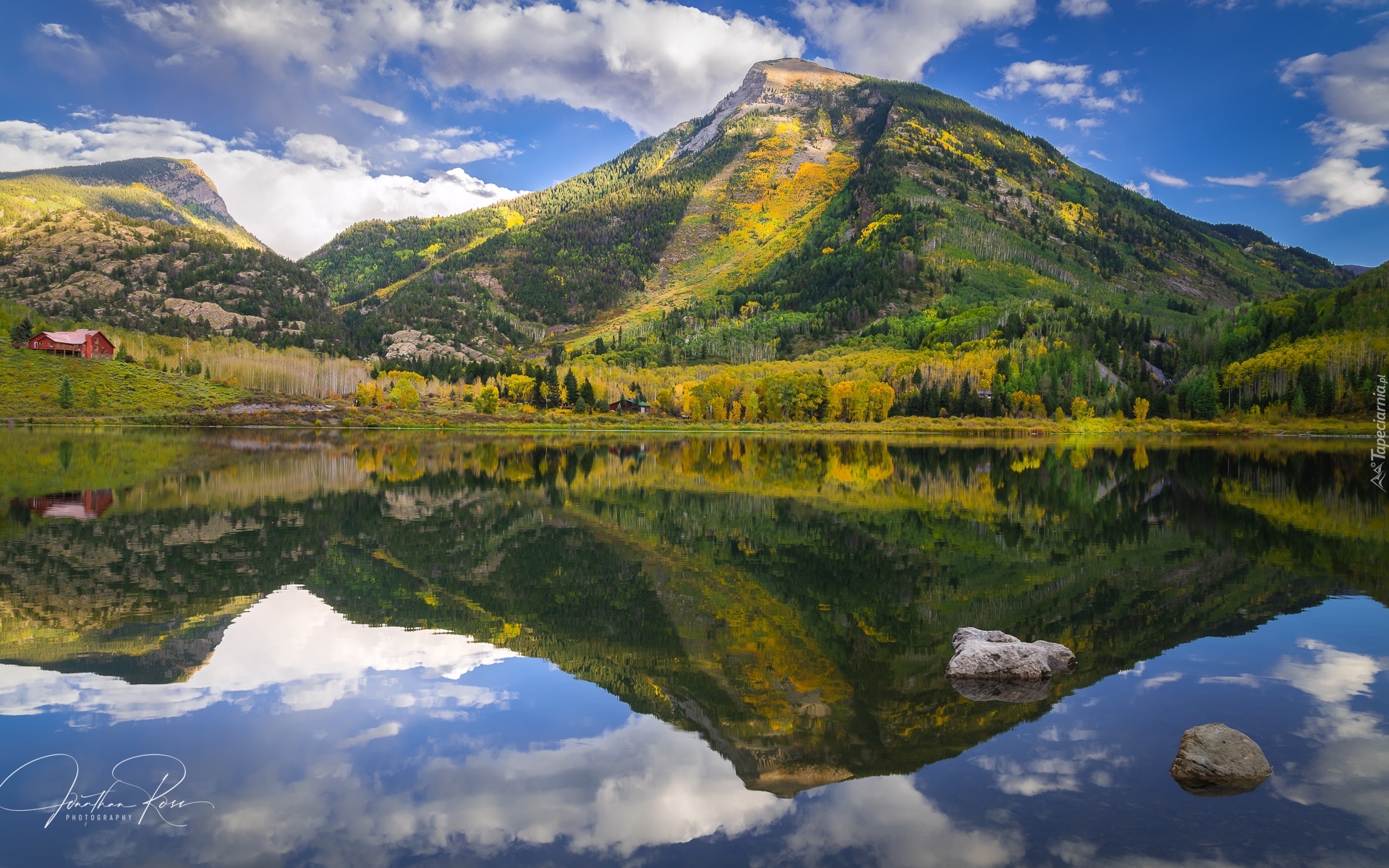 Góry, Jezioro, Beaver Lake, Drzewa, Jesień, Domy, Chmury, Odbicie, Kolorado, Stany Zjednoczone