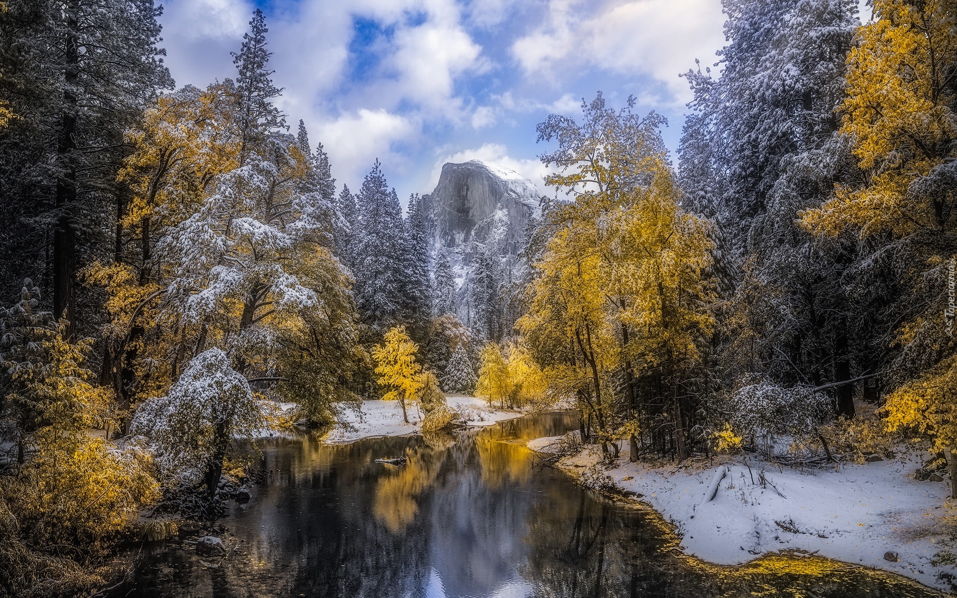 Park Narodowy Yosemite, Góra, Half Dome, Rzeka, Merced River, Drzewa, Chmury, Zima, Kalifornia, Stany Zjednoczone