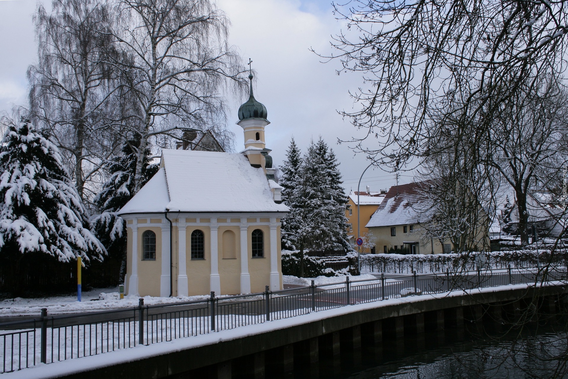 Kościół, Kaplica, Drzewa, Most, Zima