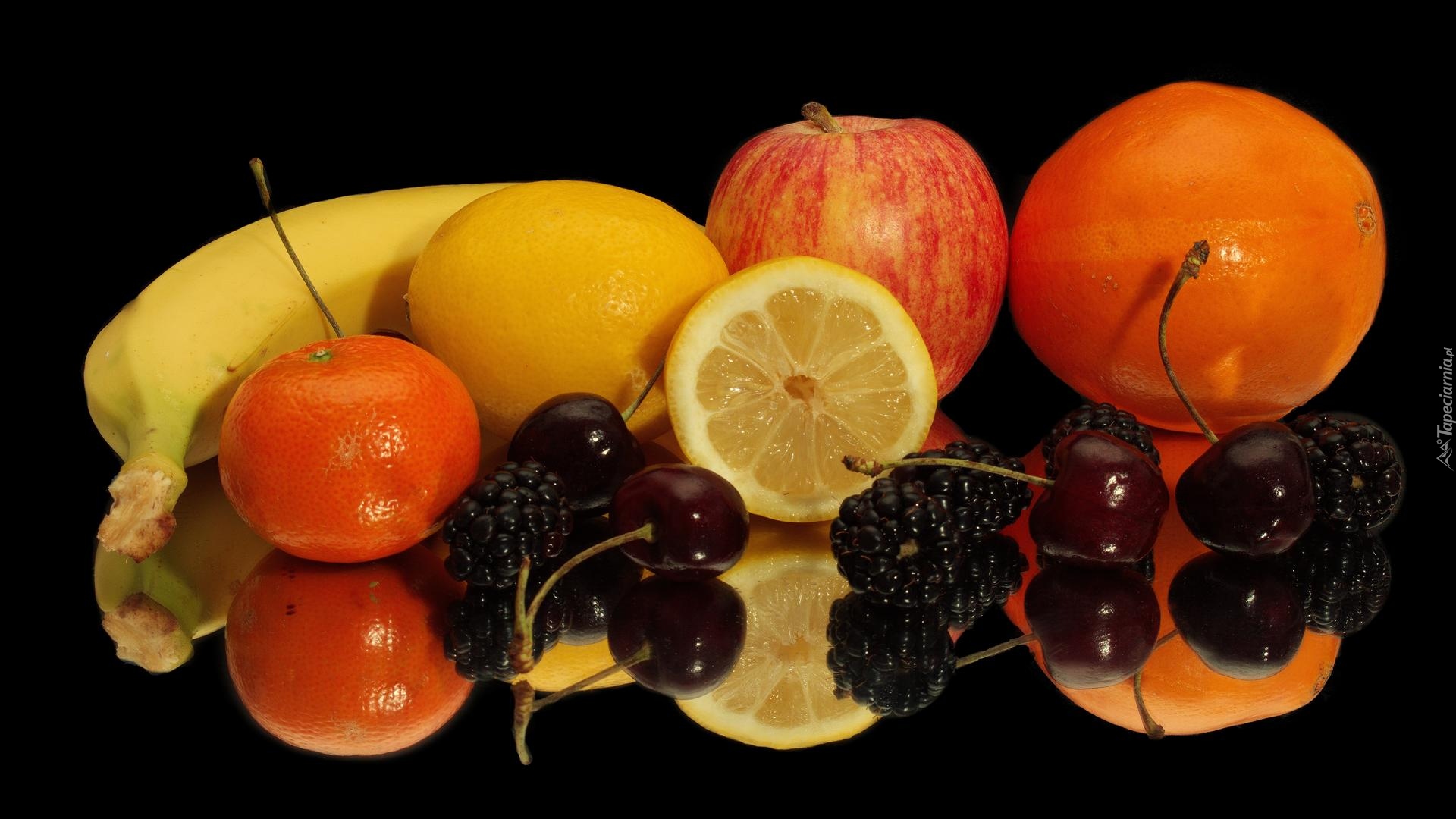 Owoce, Banan, Pomarańcza, Jabłko, Odbicie, Ciemne tło
