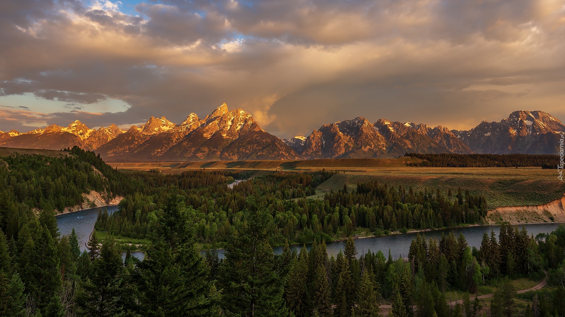 Góry, Teton Range, Rzeka, Snake River, Drzewa, Chmury, Park Narodowy Grand Teton, Wyoming, Stany Zjednoczone