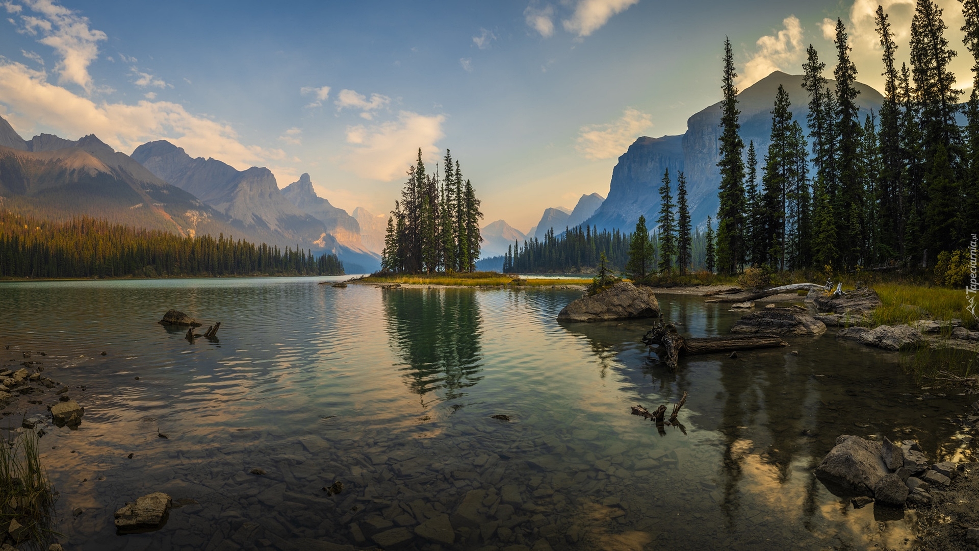 Park Narodowy Jasper, Jezioro, Maligne Lake, Góry, Drzewa, Lasy, Chmury, Odbicie, Alberta, Kanada