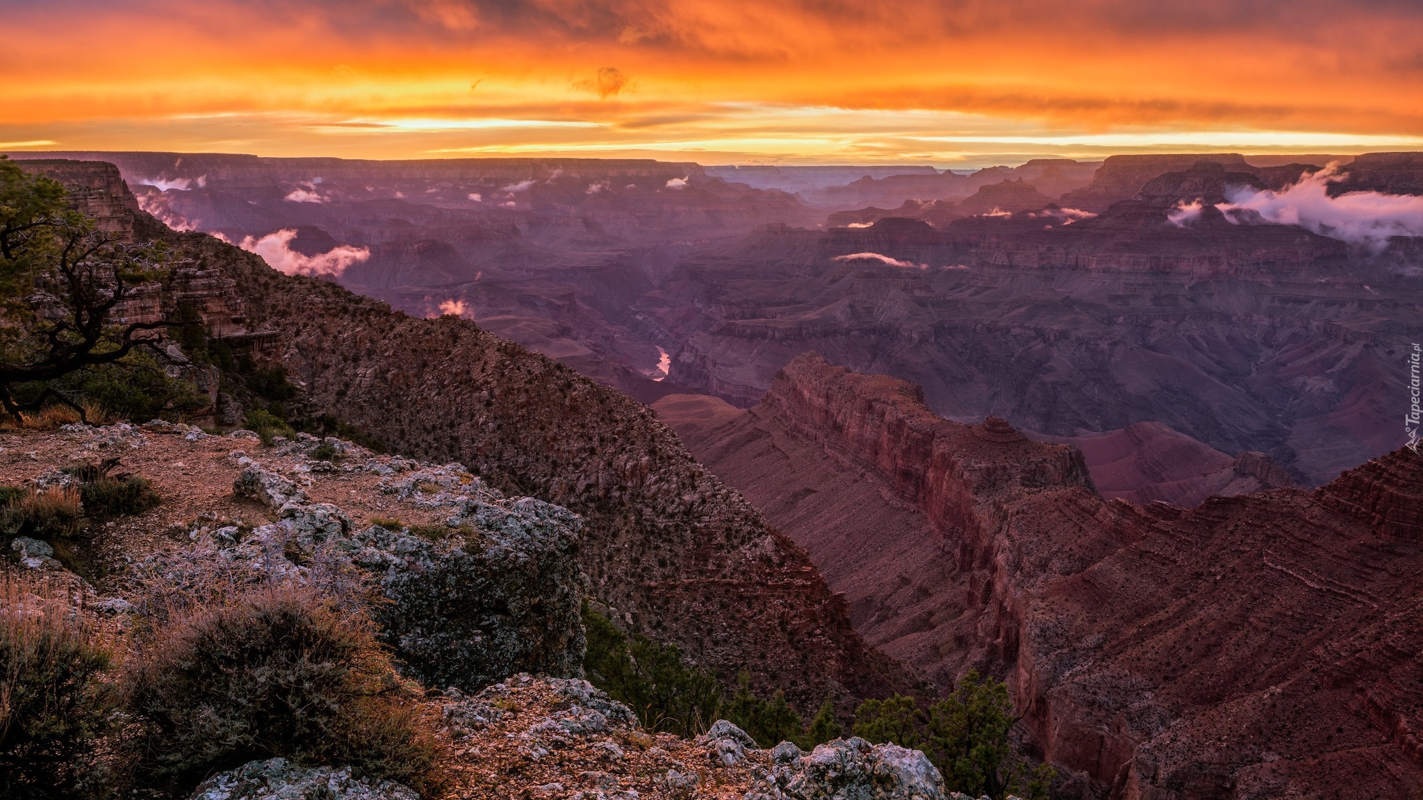 Zachód słońca, Kaniony, Park Narodowy Wielkiego Kanionu, Arizona, Stany Zjednoczone