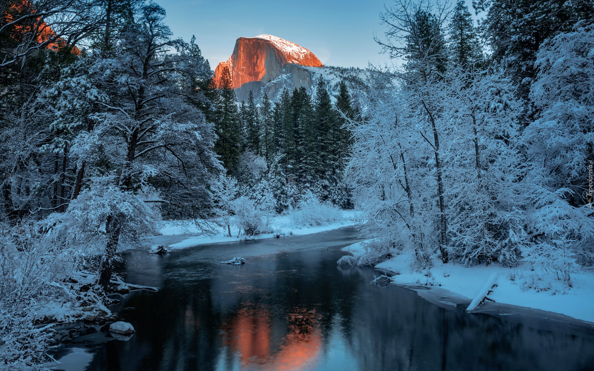 Zima, Ośnieżone, Drzewa, Rzeka, Merced River, Góry, Park Narodowy Yosemite, Stany Zjednoczone